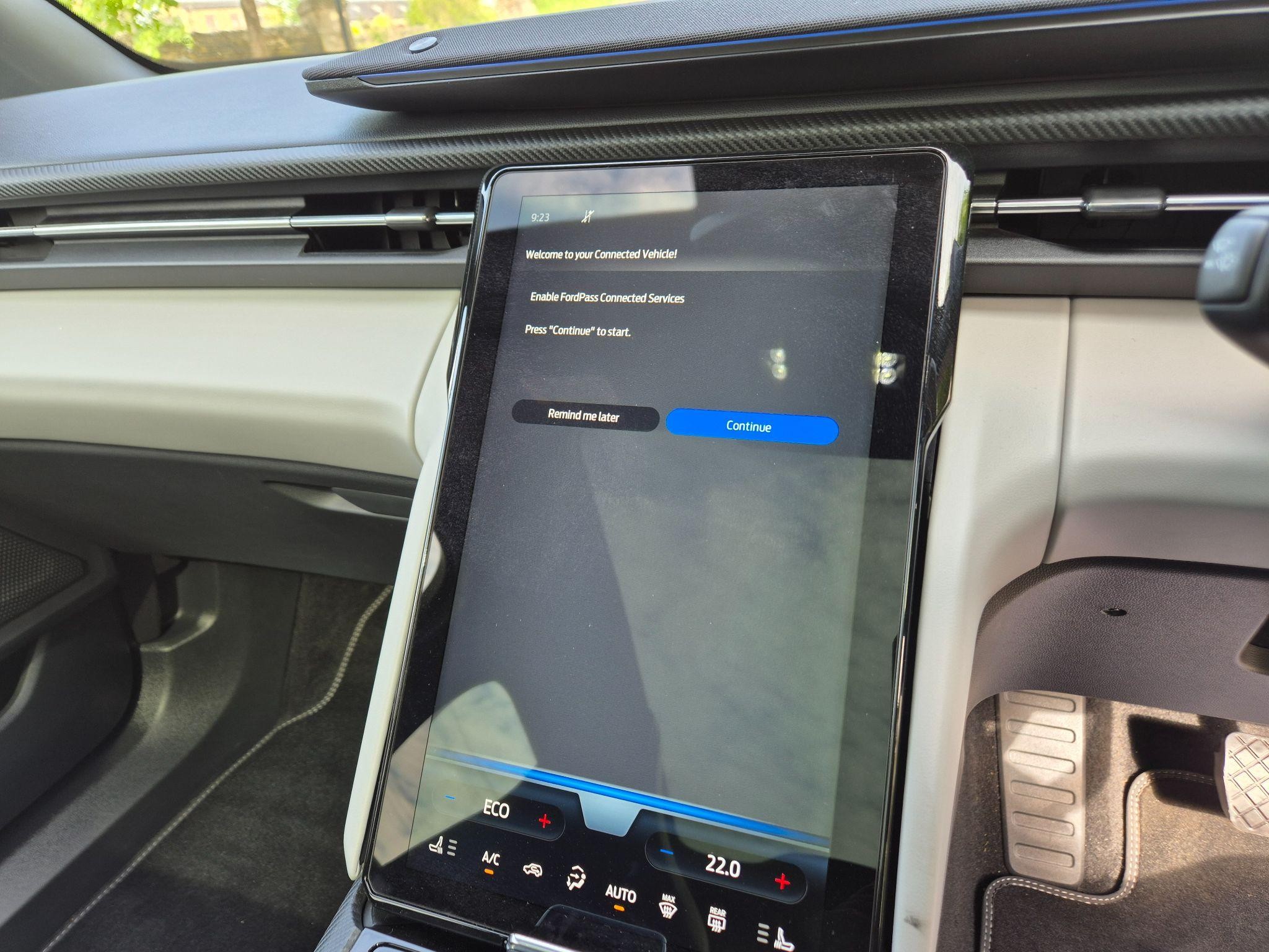 Ford Explorer Image 33