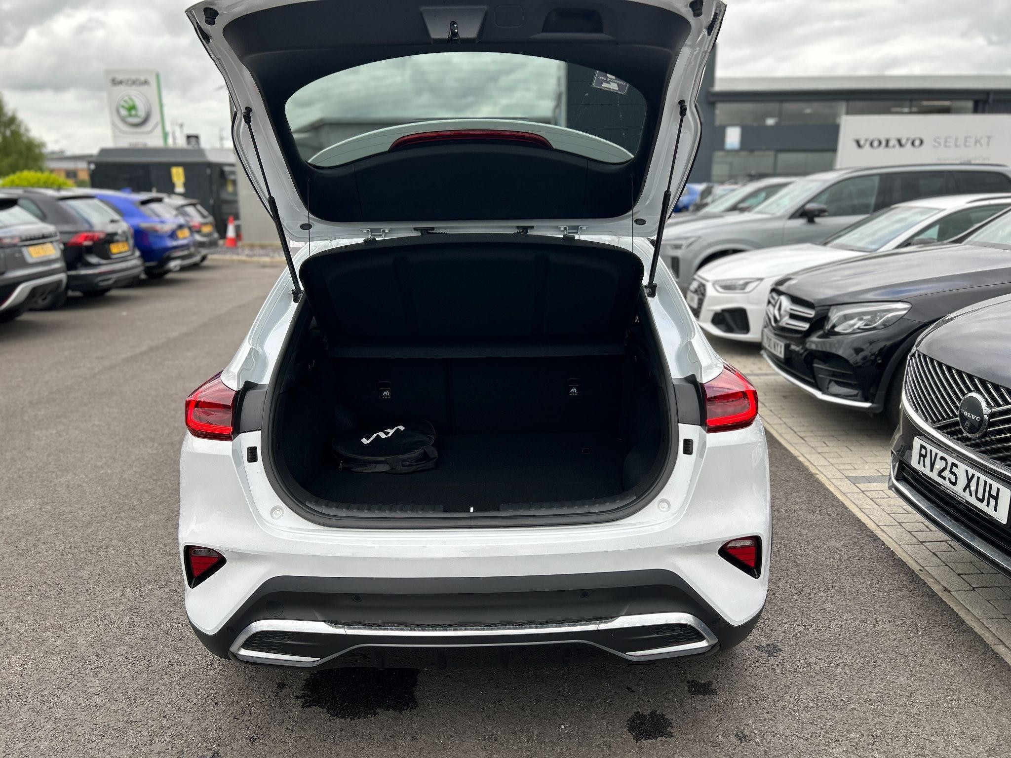Kia XCeed Image 11