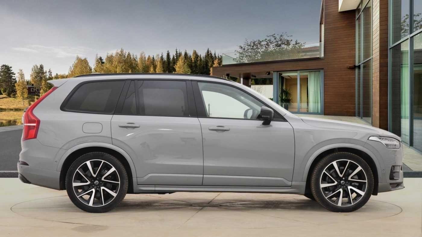Volvo XC90 Image 2