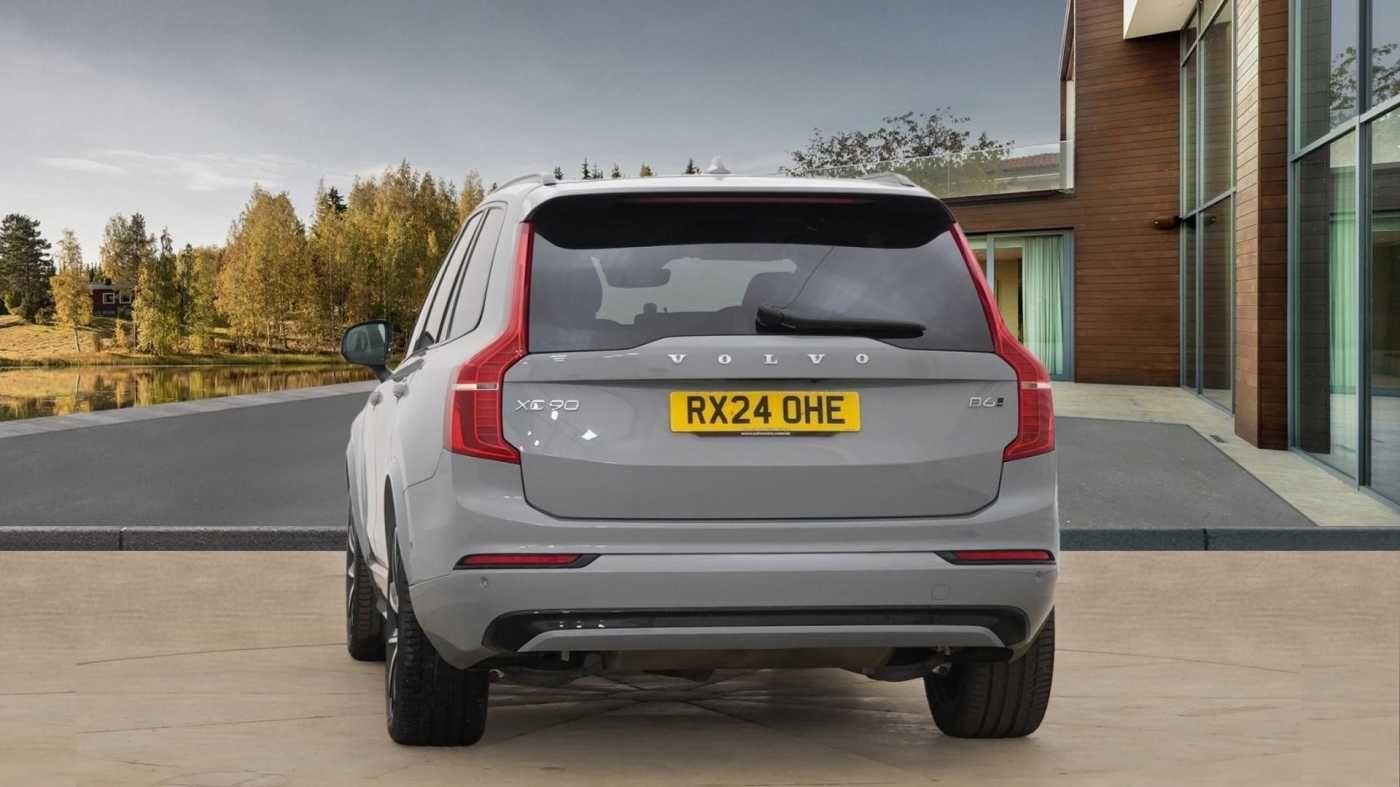 Volvo XC90 Image 4