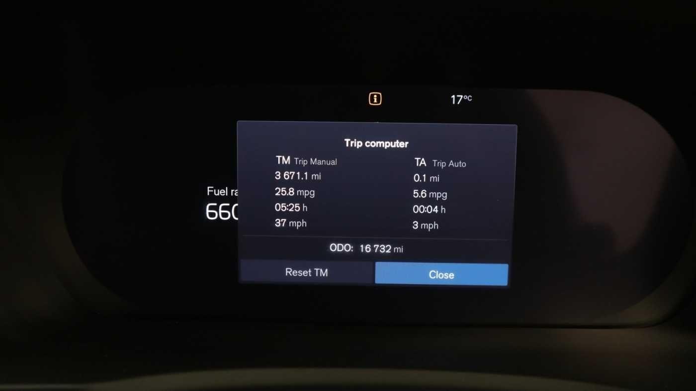 Volvo XC90 Image 12