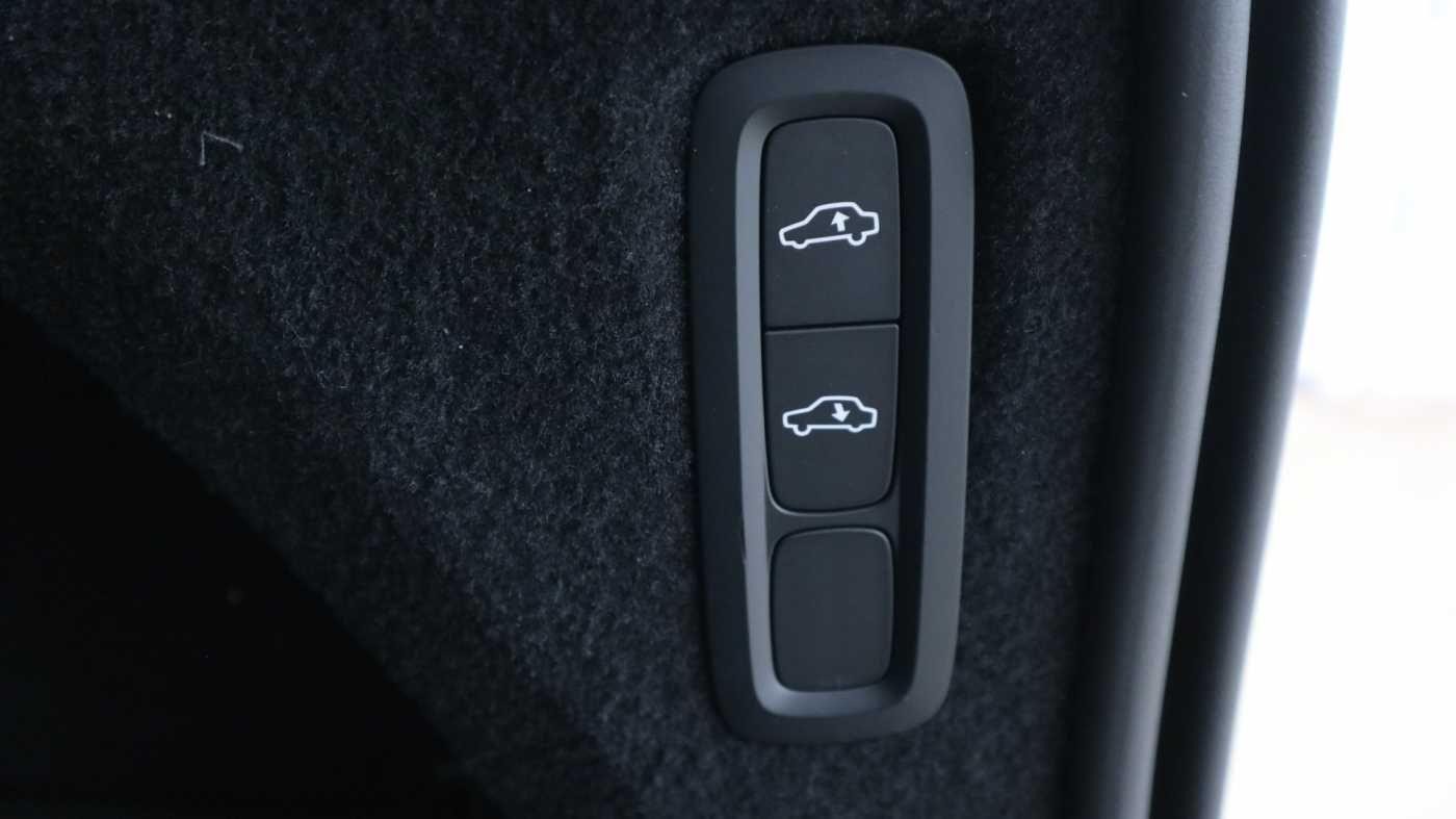 Volvo XC90 Image 18