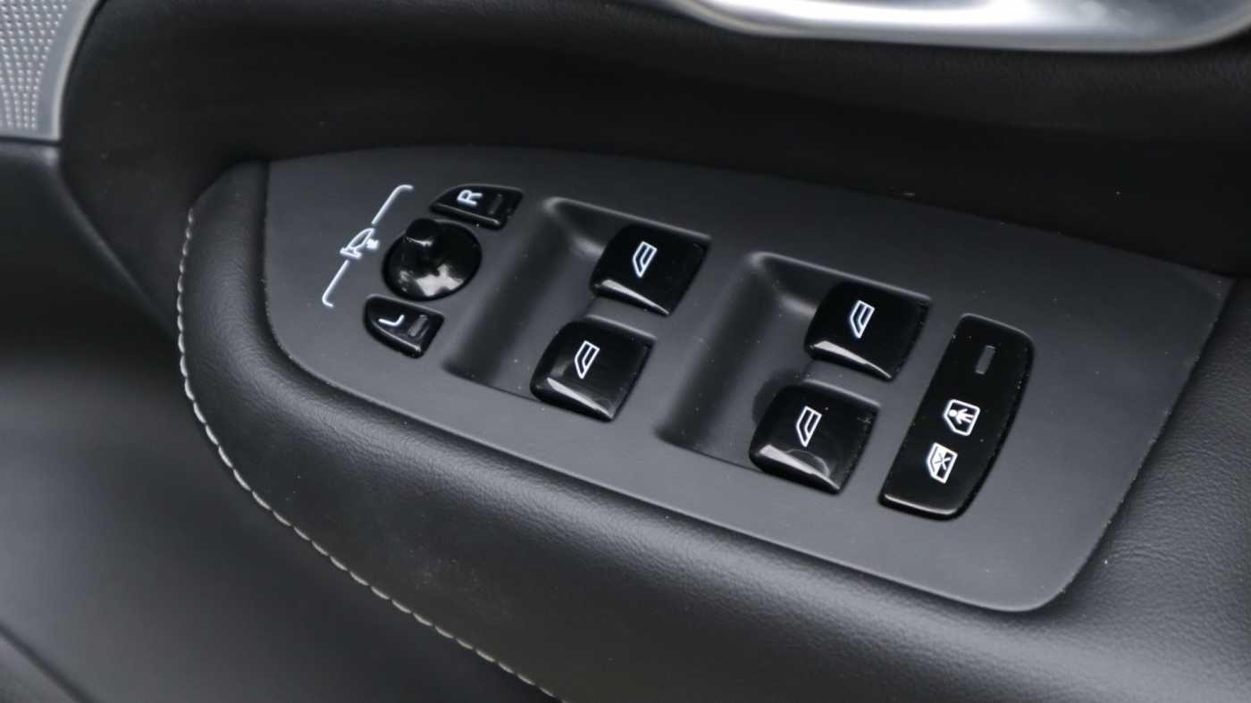 Volvo XC90 Image 24