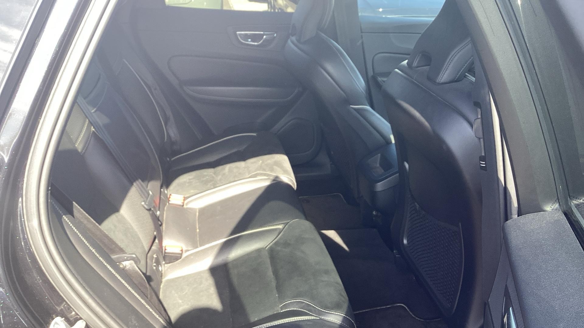 Volvo XC60 Image 6