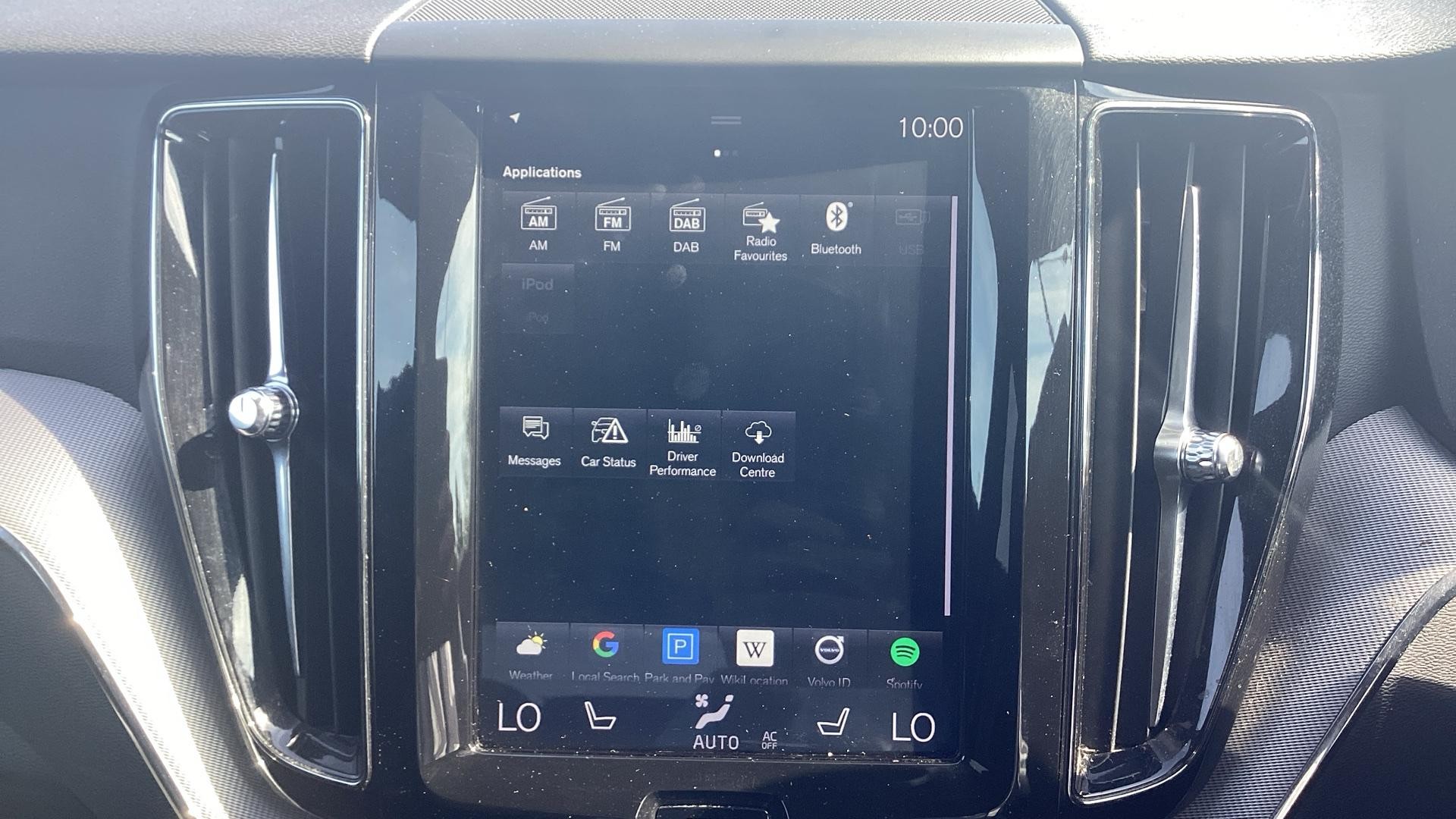 Volvo XC60 Image 16