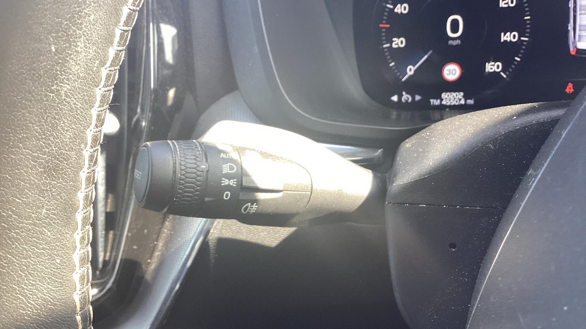 Volvo XC60 Image 19