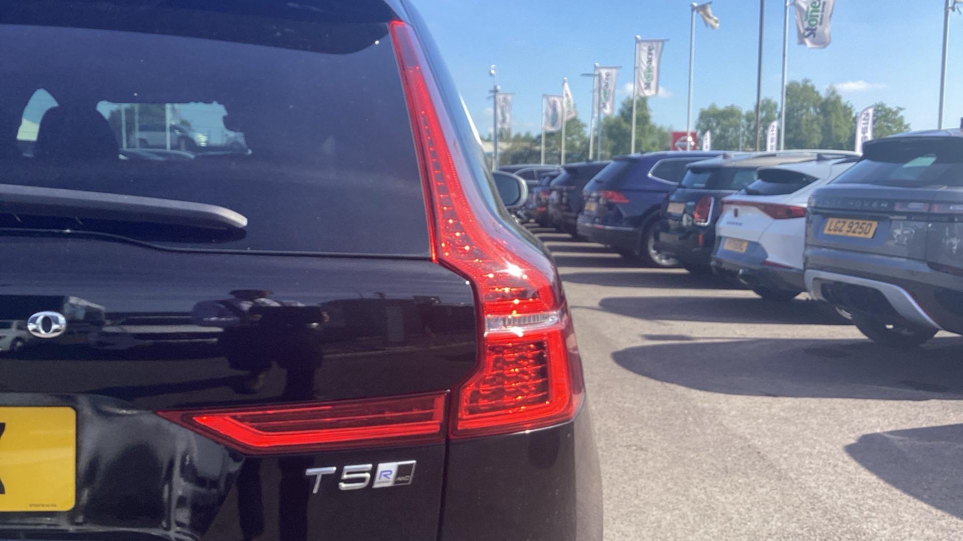 Volvo XC60 Image 35