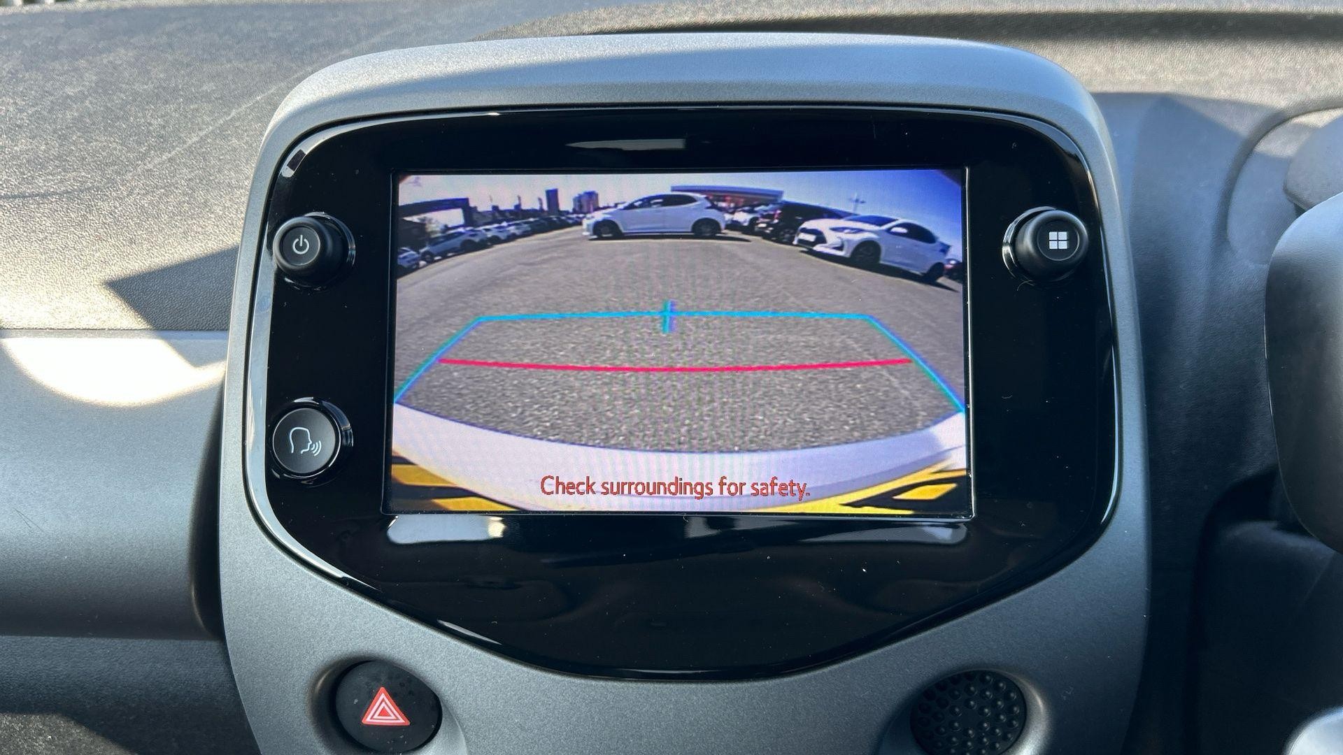 Toyota Aygo Image 13