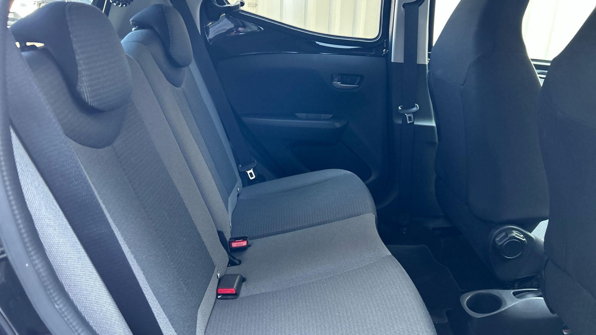 Toyota Aygo Image 18