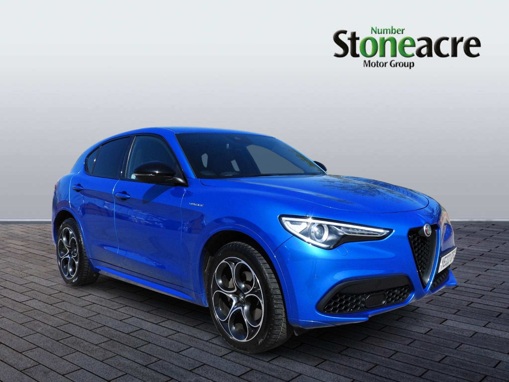 Alfa Romeo Stelvio Image 1