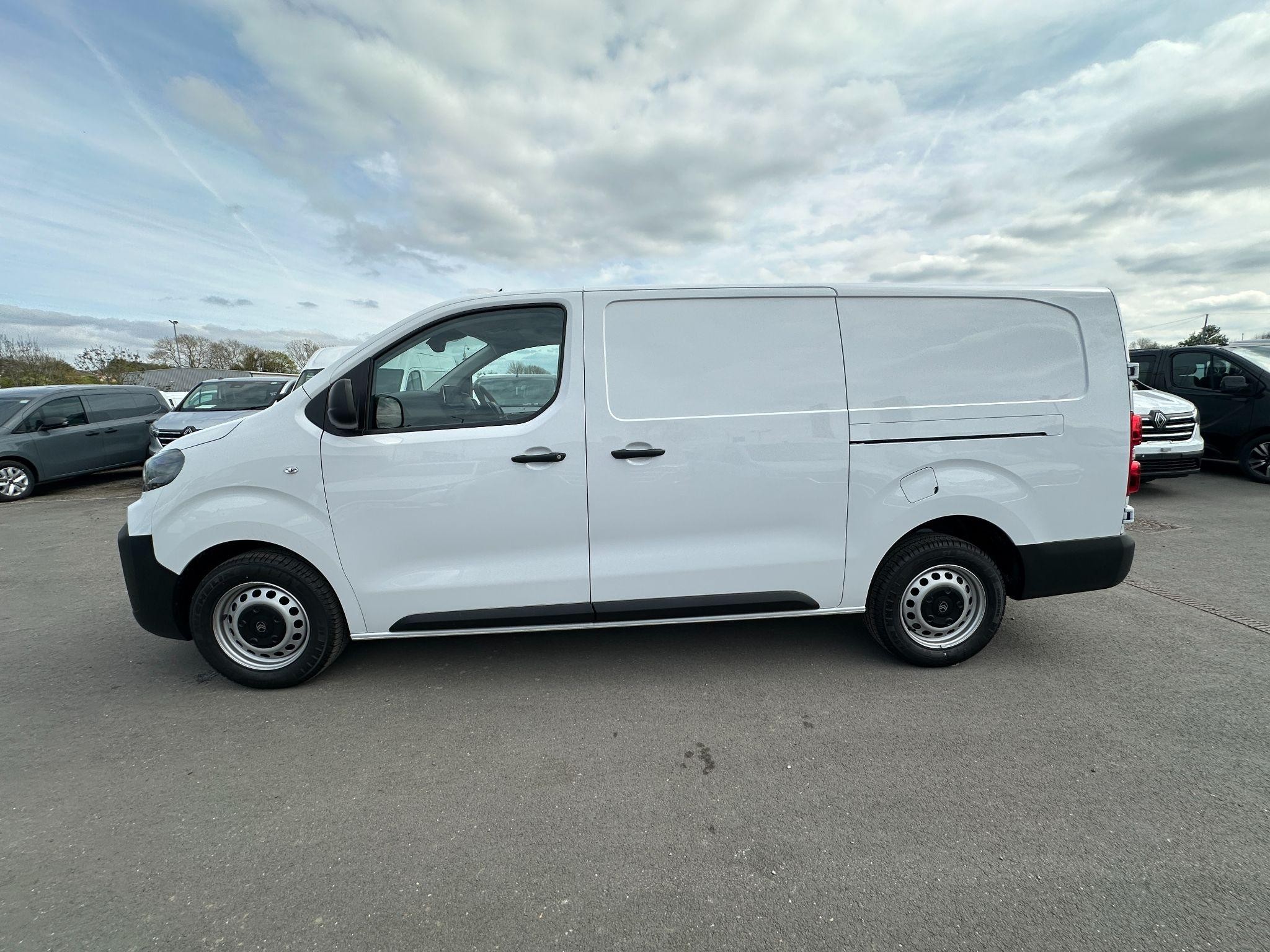 Citroen Dispatch Image 4