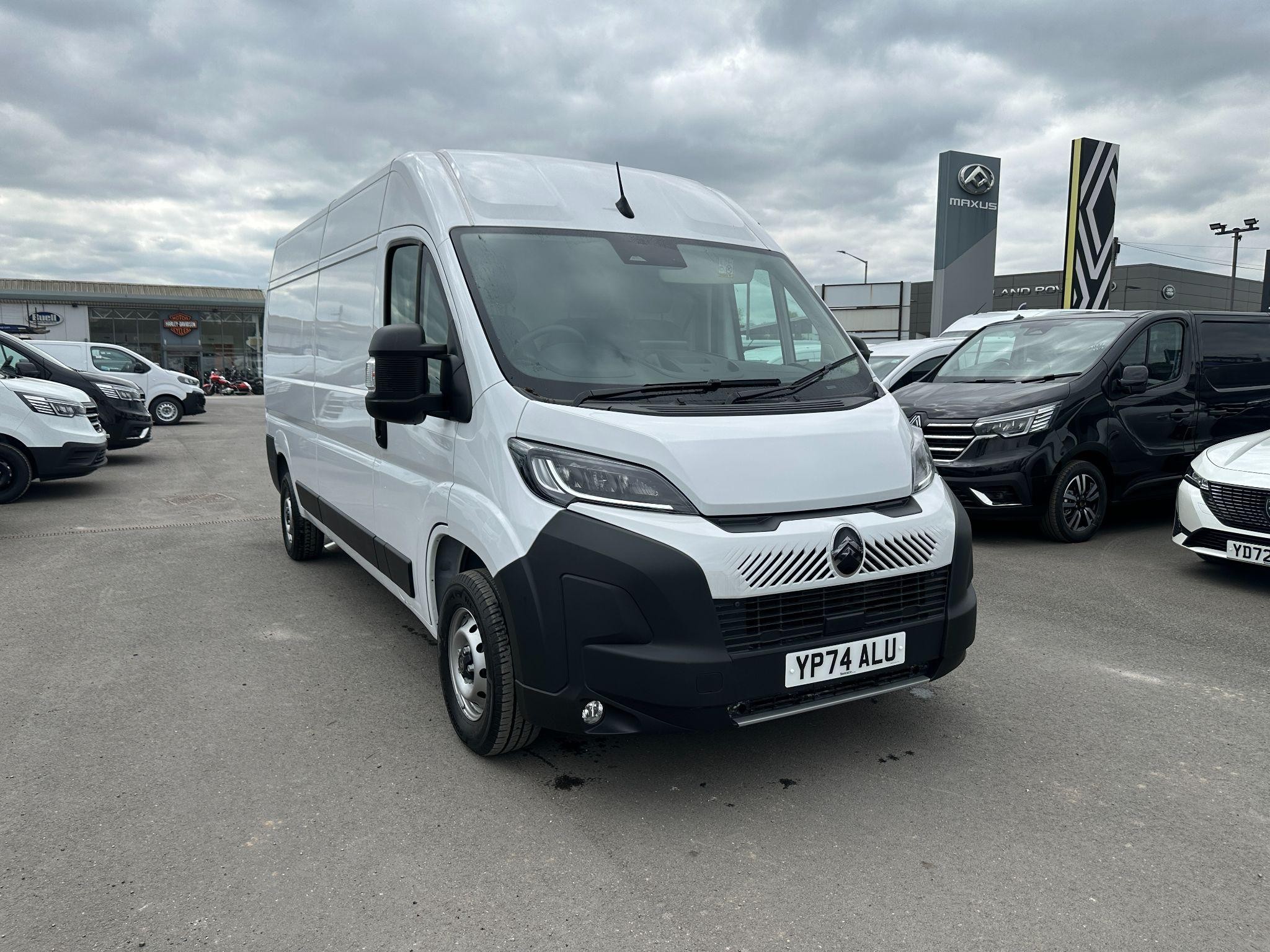 Citroen Relay Image 1