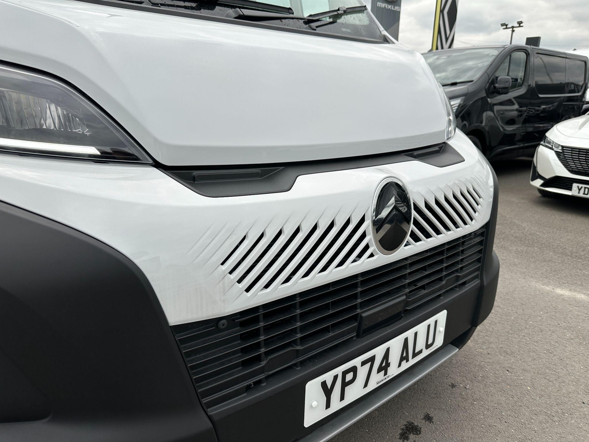 Citroen Relay Image 11