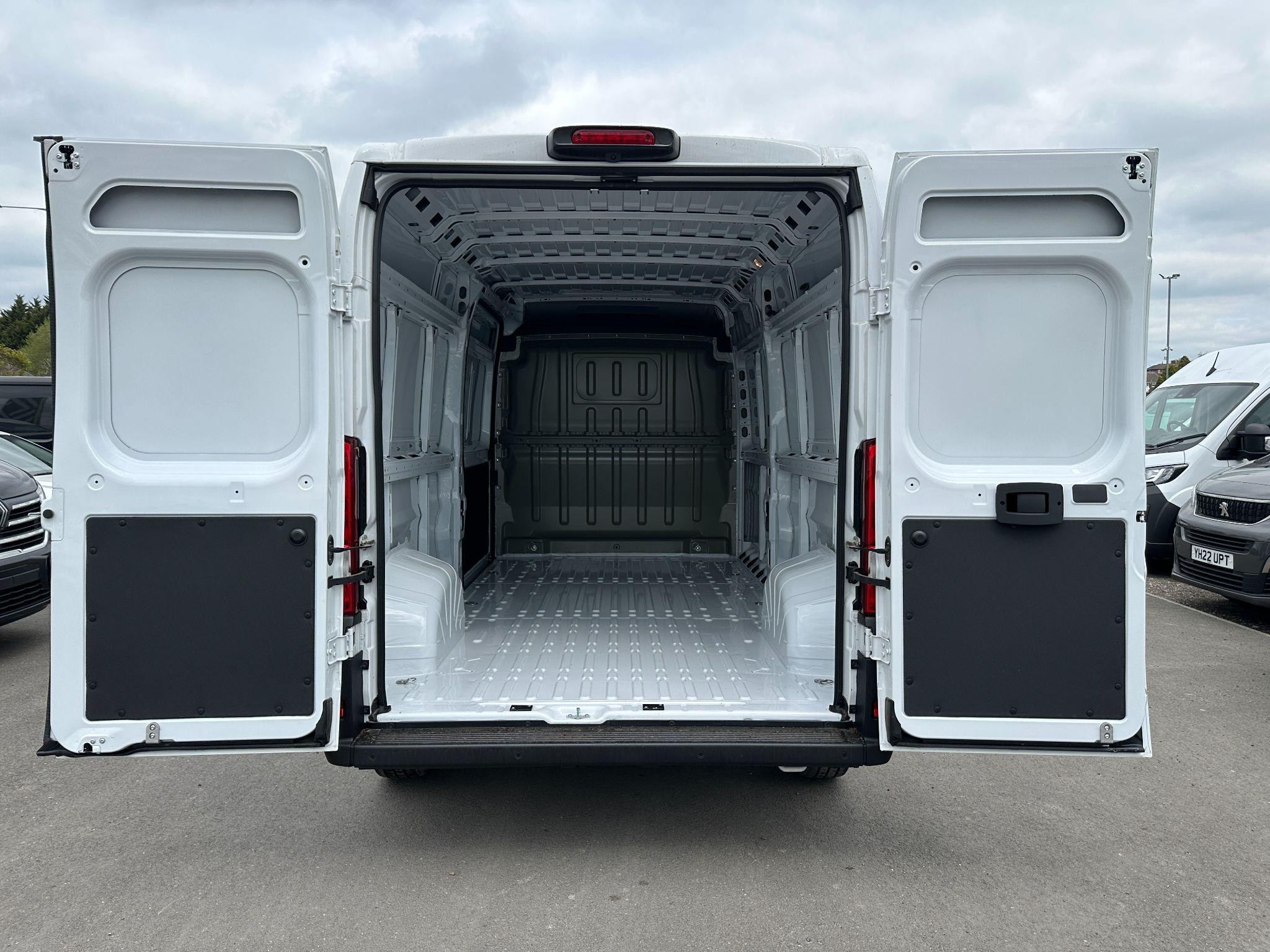 Citroen Relay Image 12