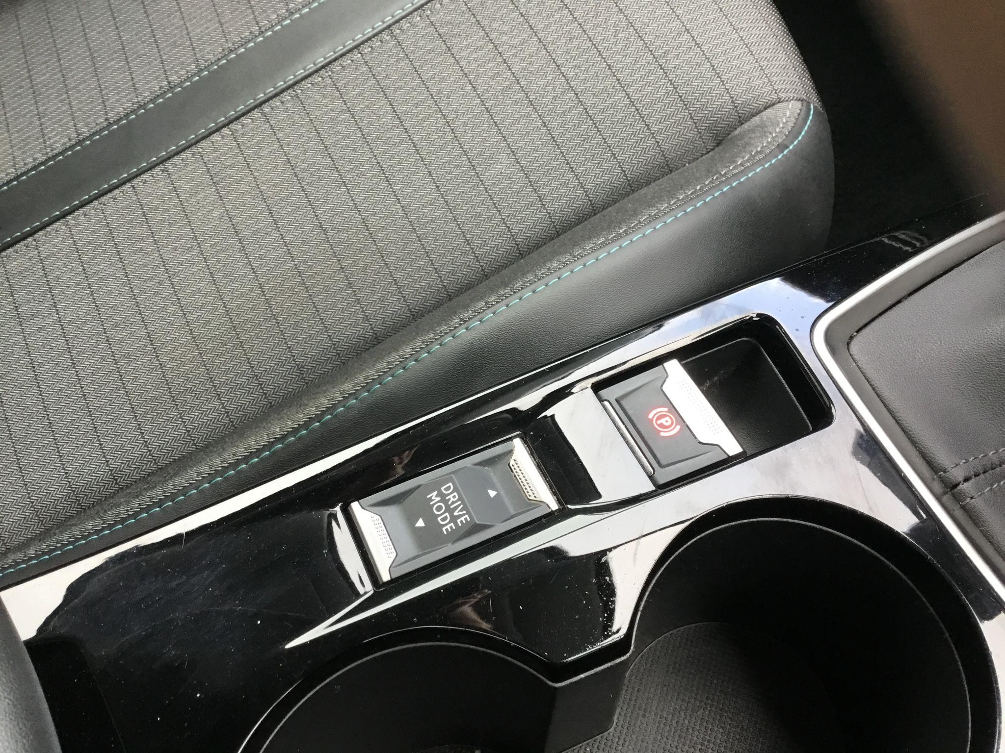 Peugeot 208 Image 28