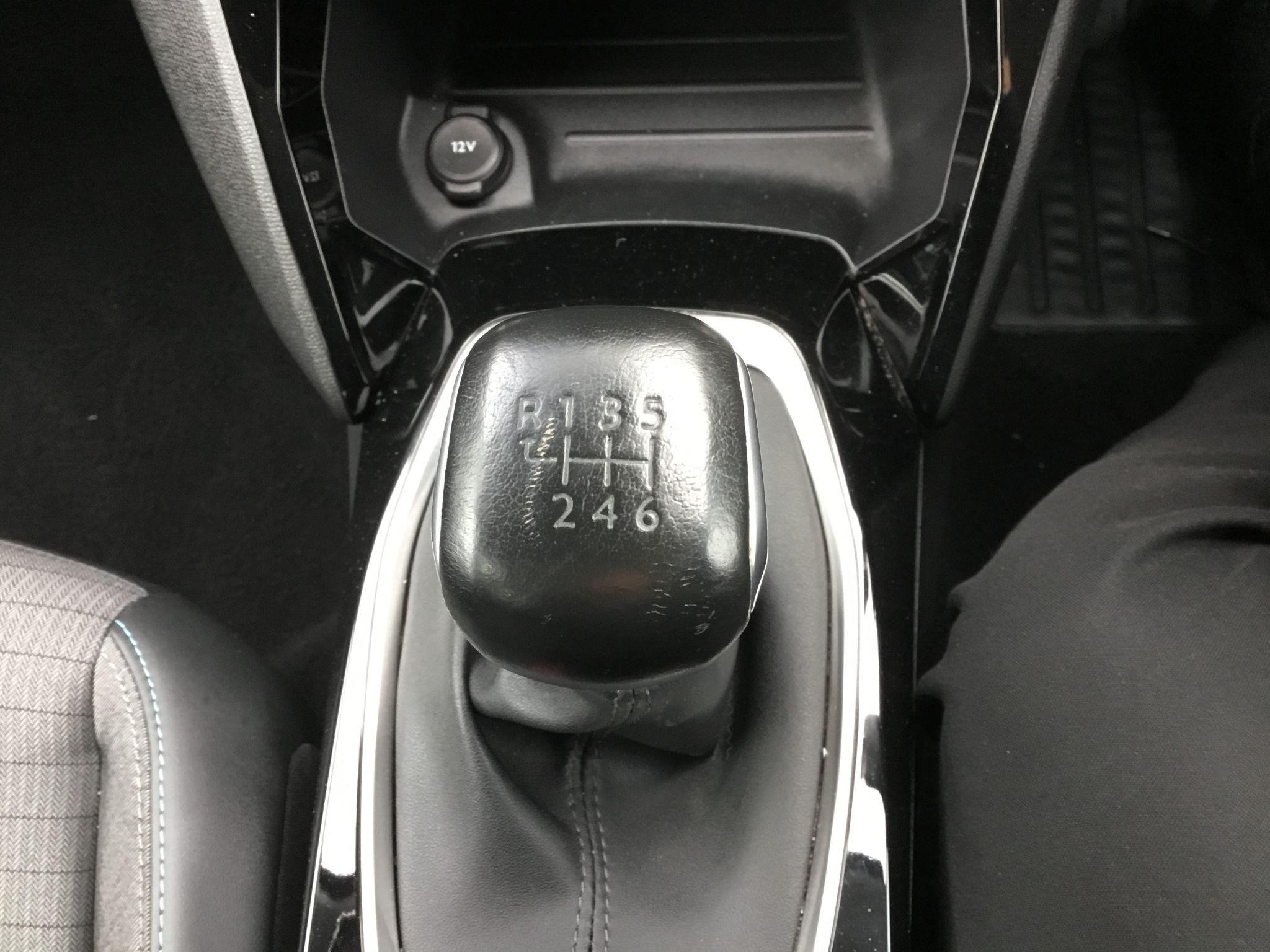Peugeot 208 Image 29