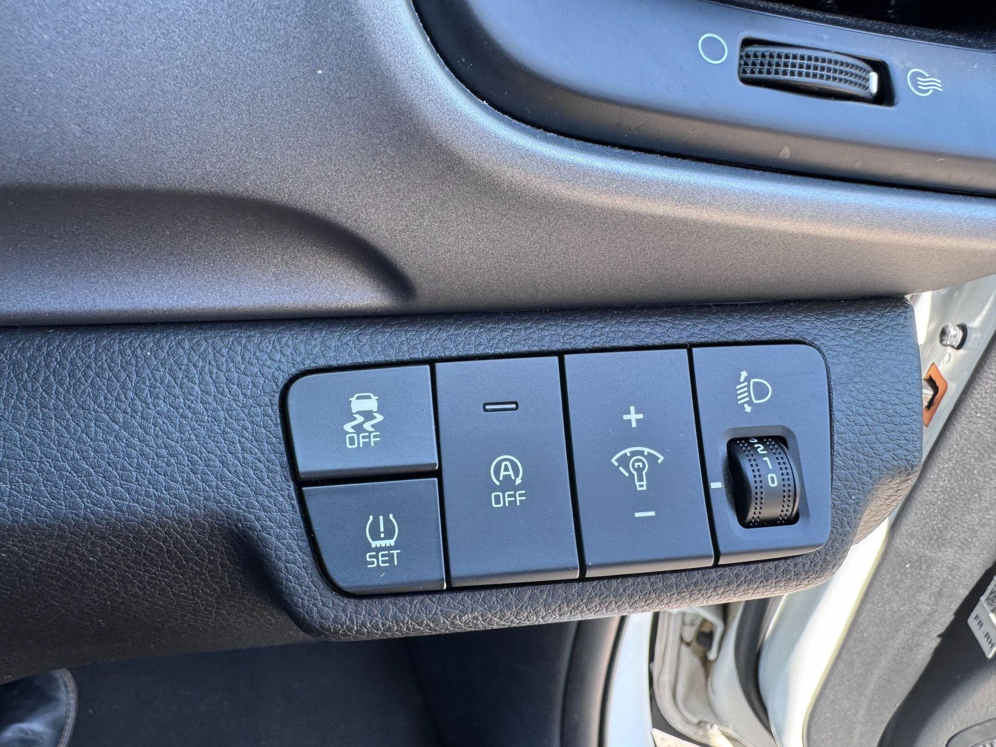 Kia Stonic Image 17
