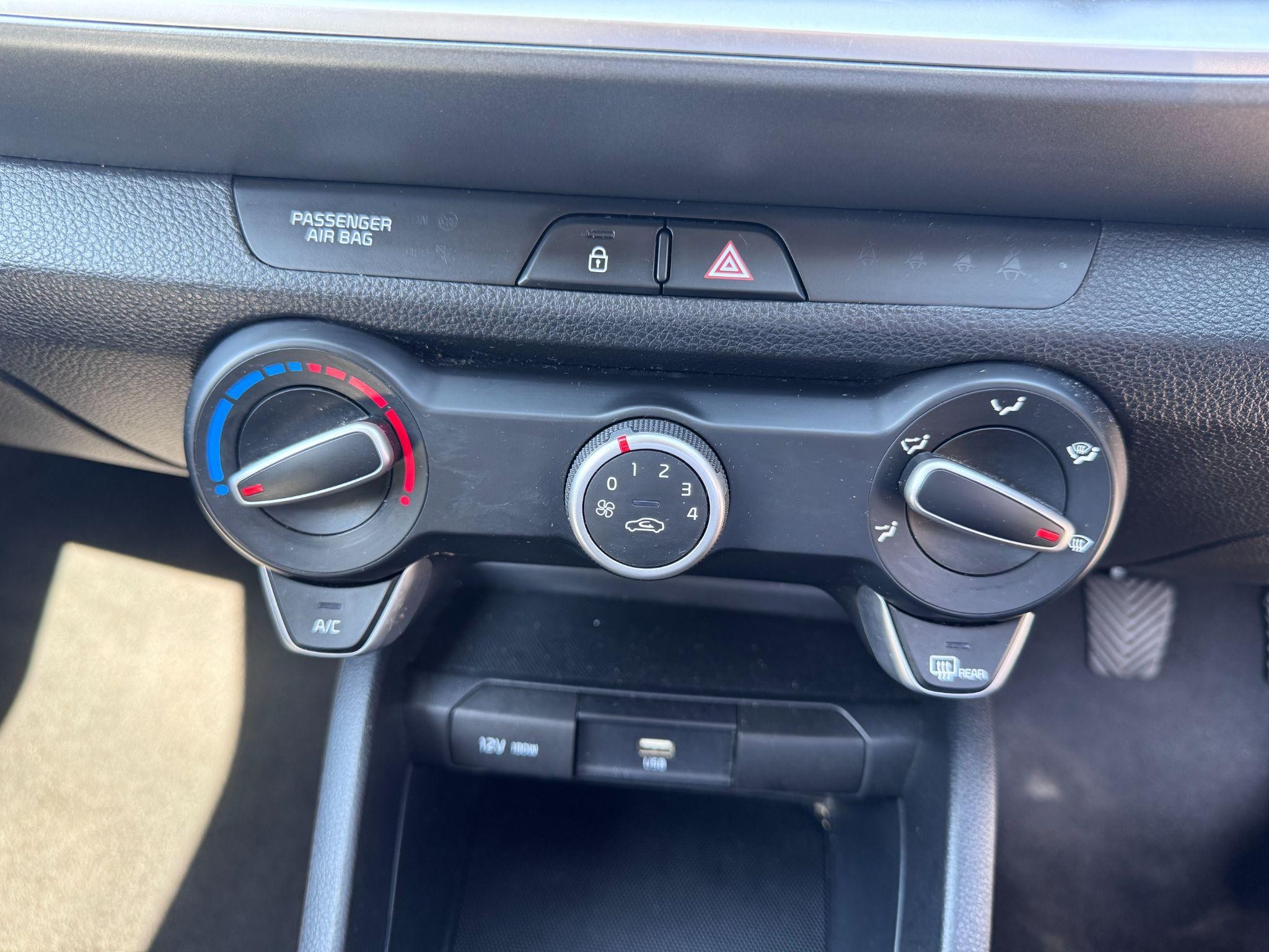 Kia Stonic Image 22