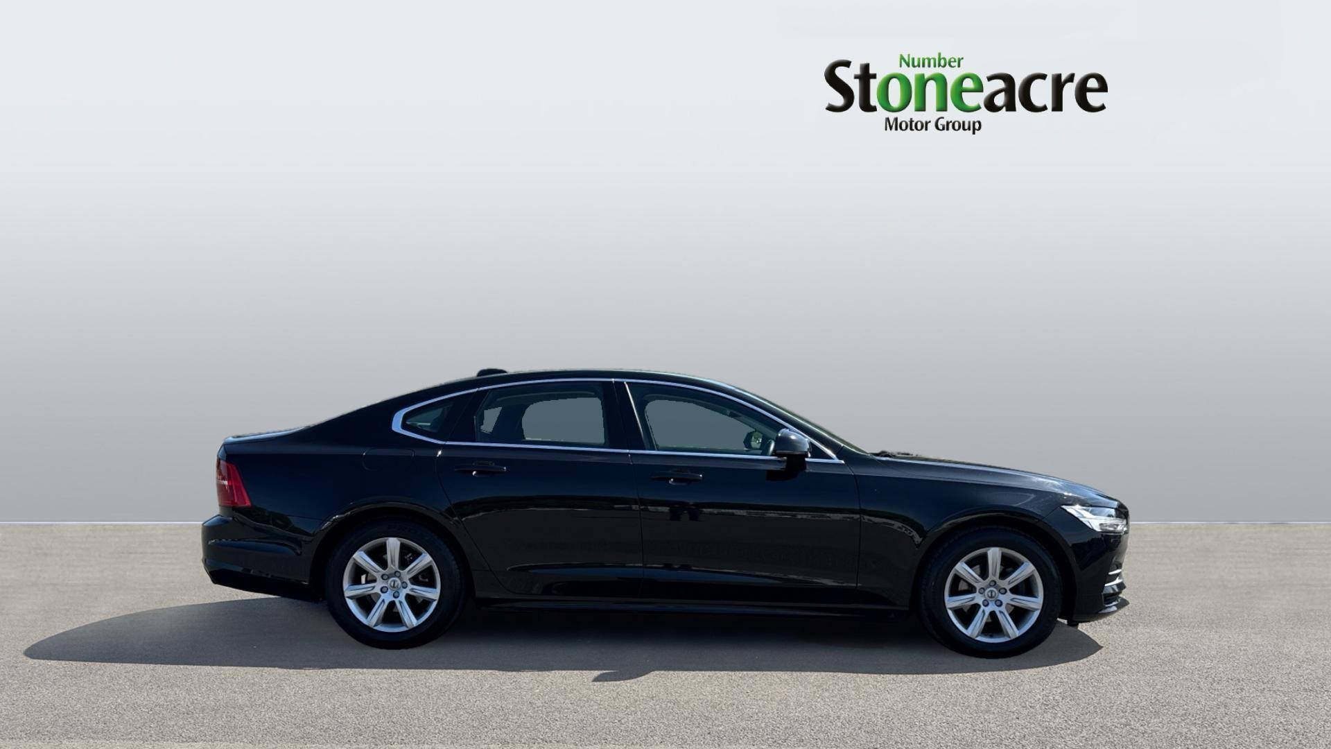 Volvo S90 Image 3
