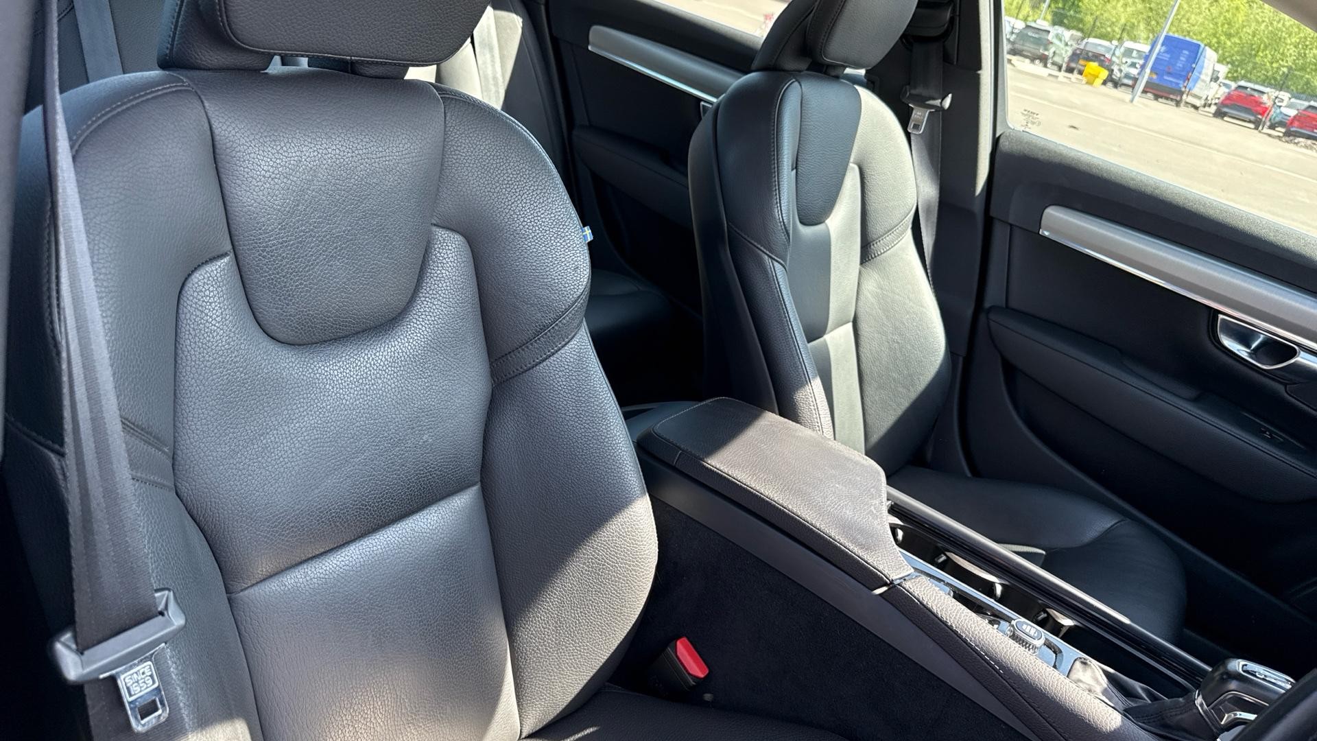 Volvo S90 Image 9