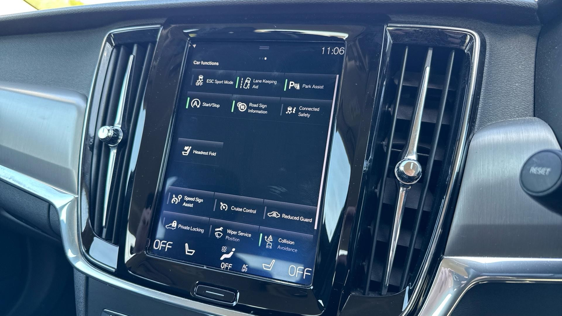 Volvo S90 Image 30