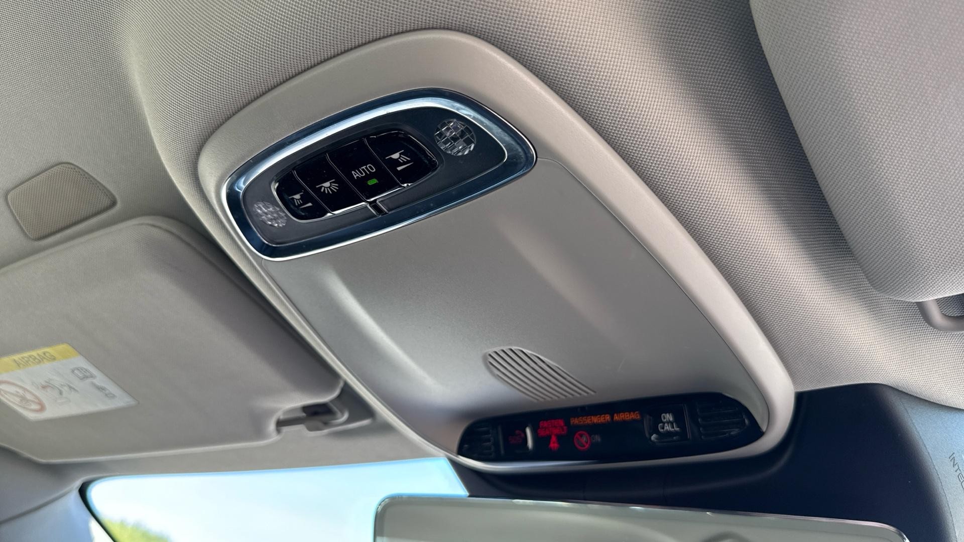 Volvo S90 Image 32