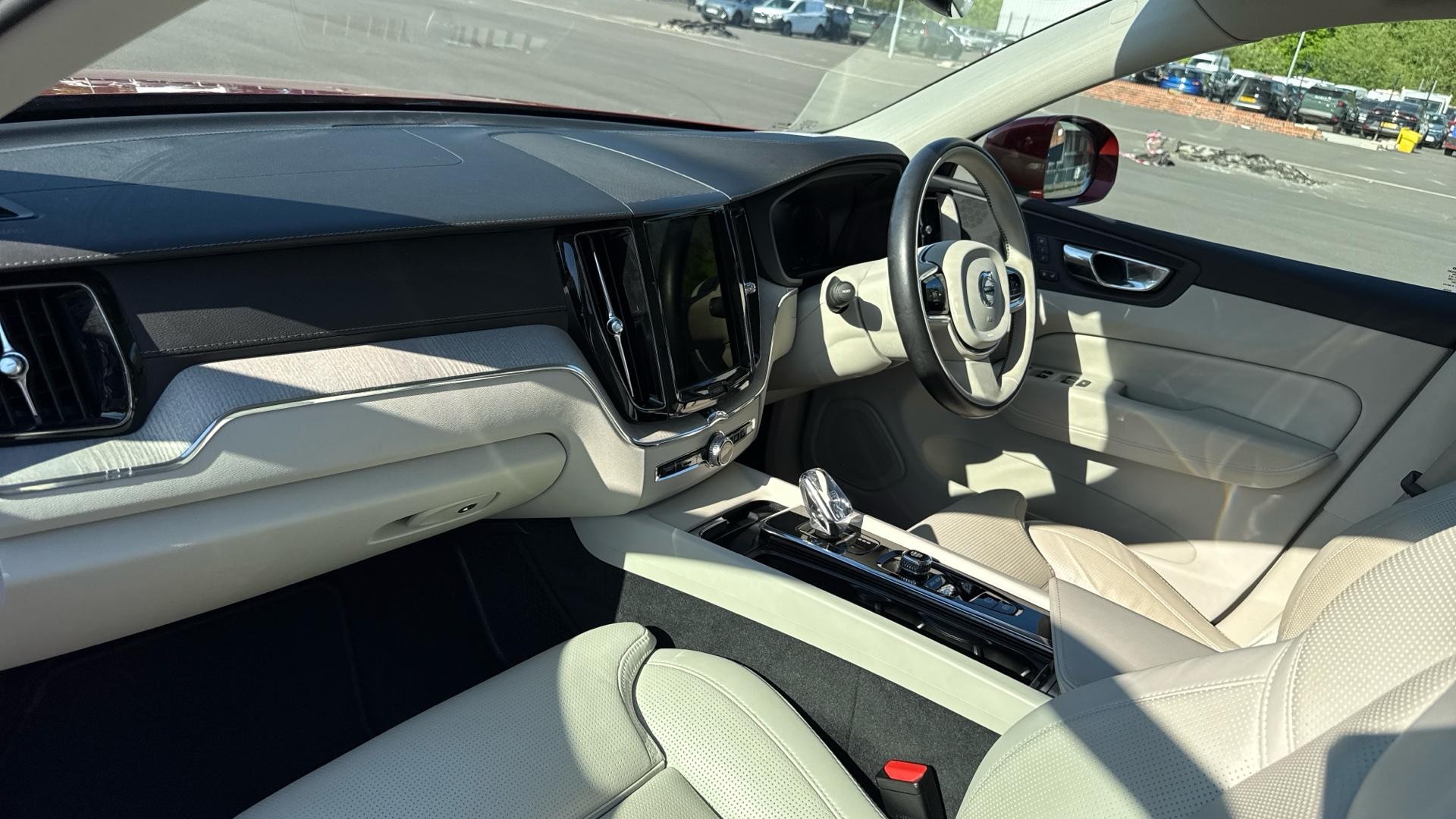 Volvo XC60 Image 4