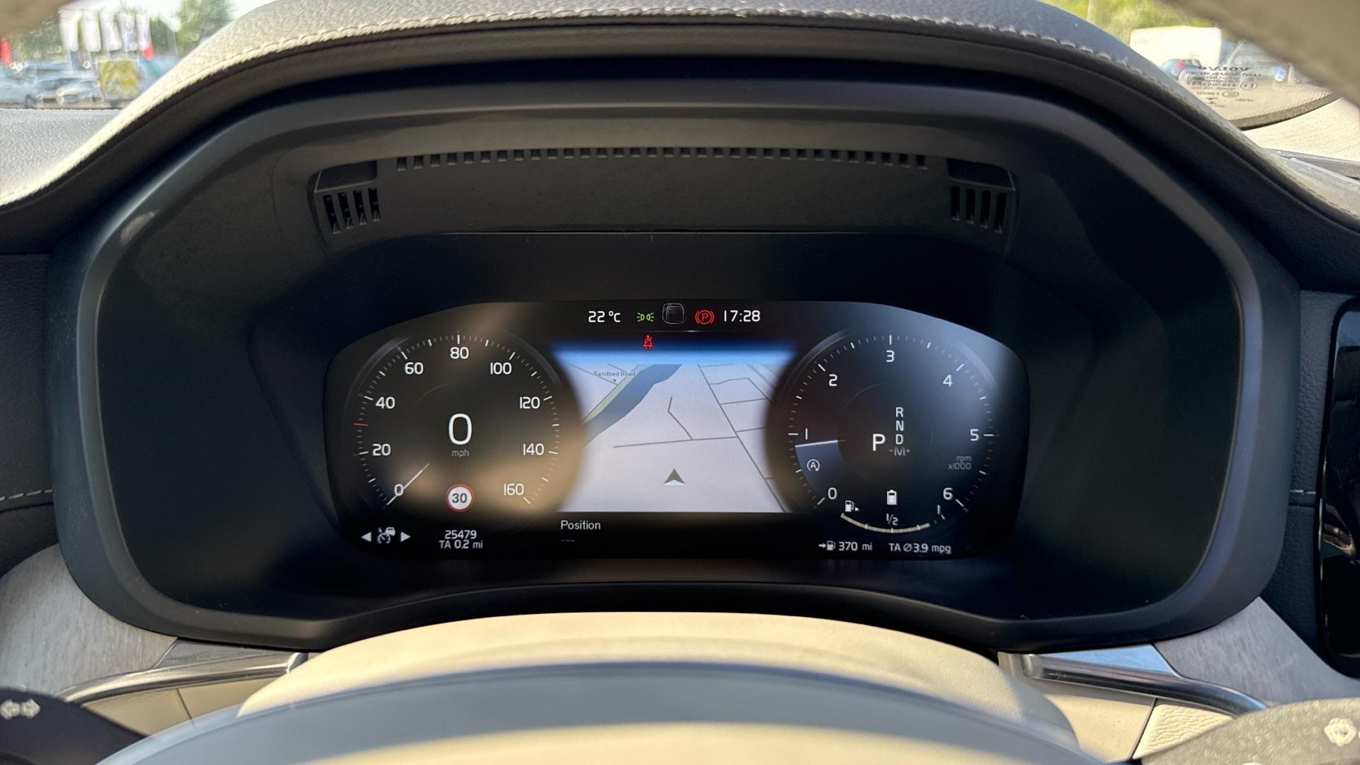 Volvo XC60 Image 11