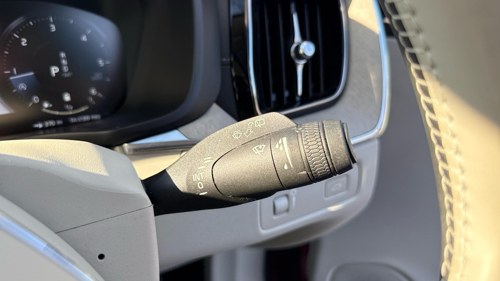 Volvo XC60 Image 23