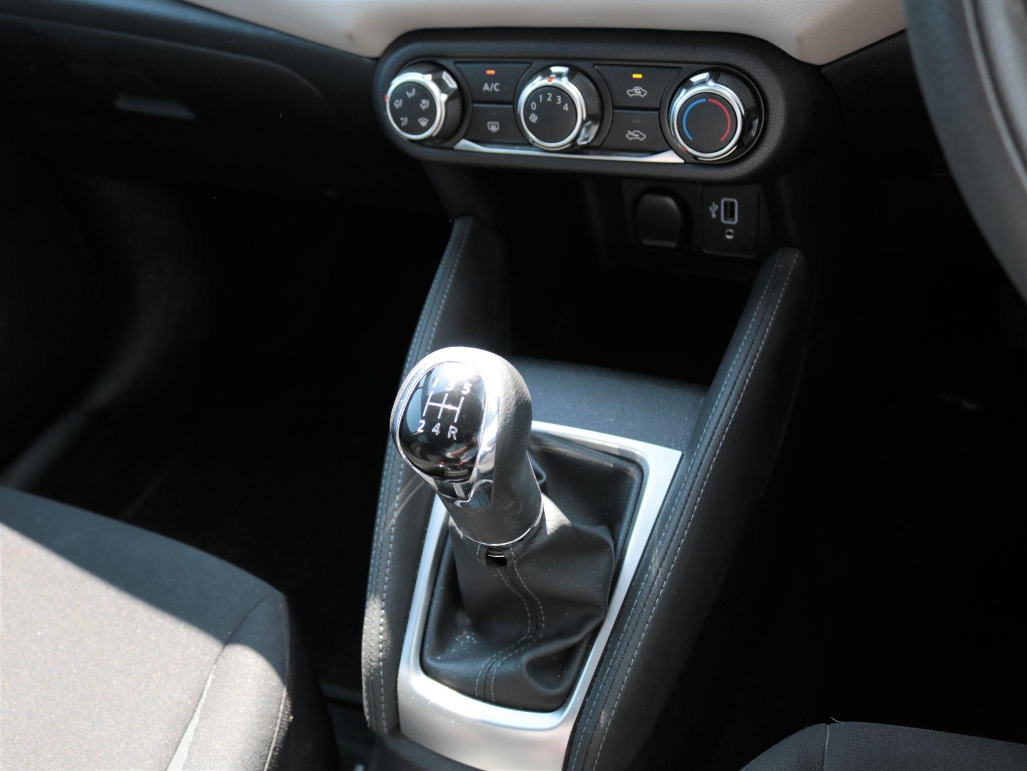 Nissan Micra Image 20