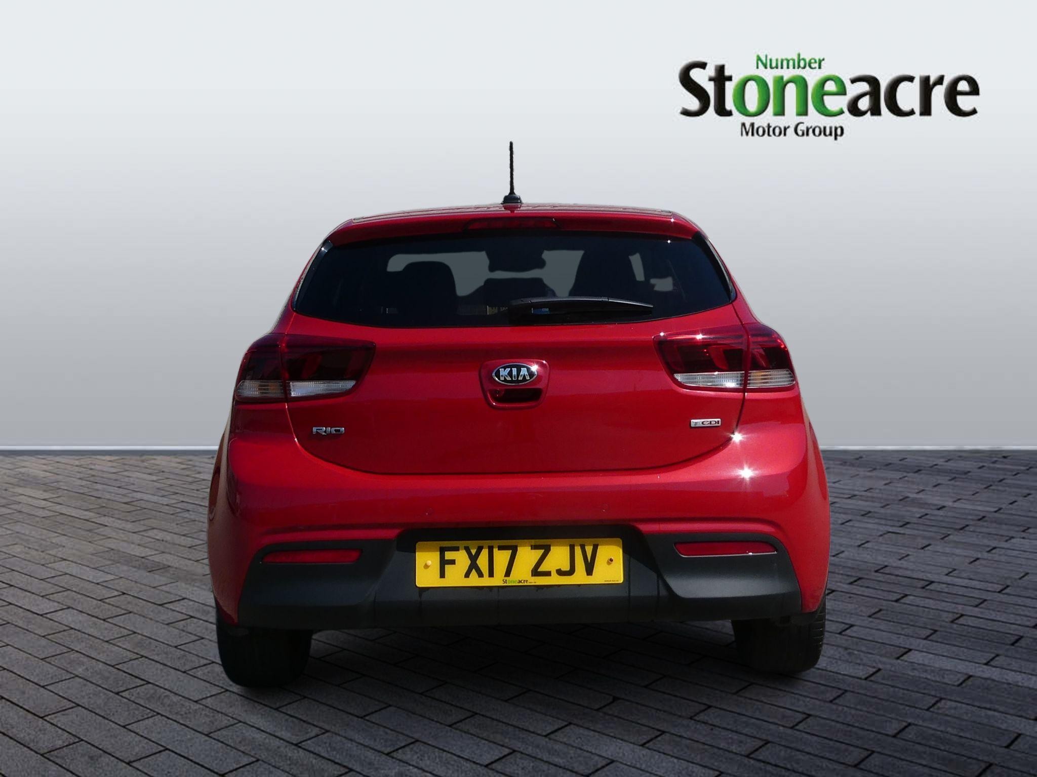 Kia Rio Image 4