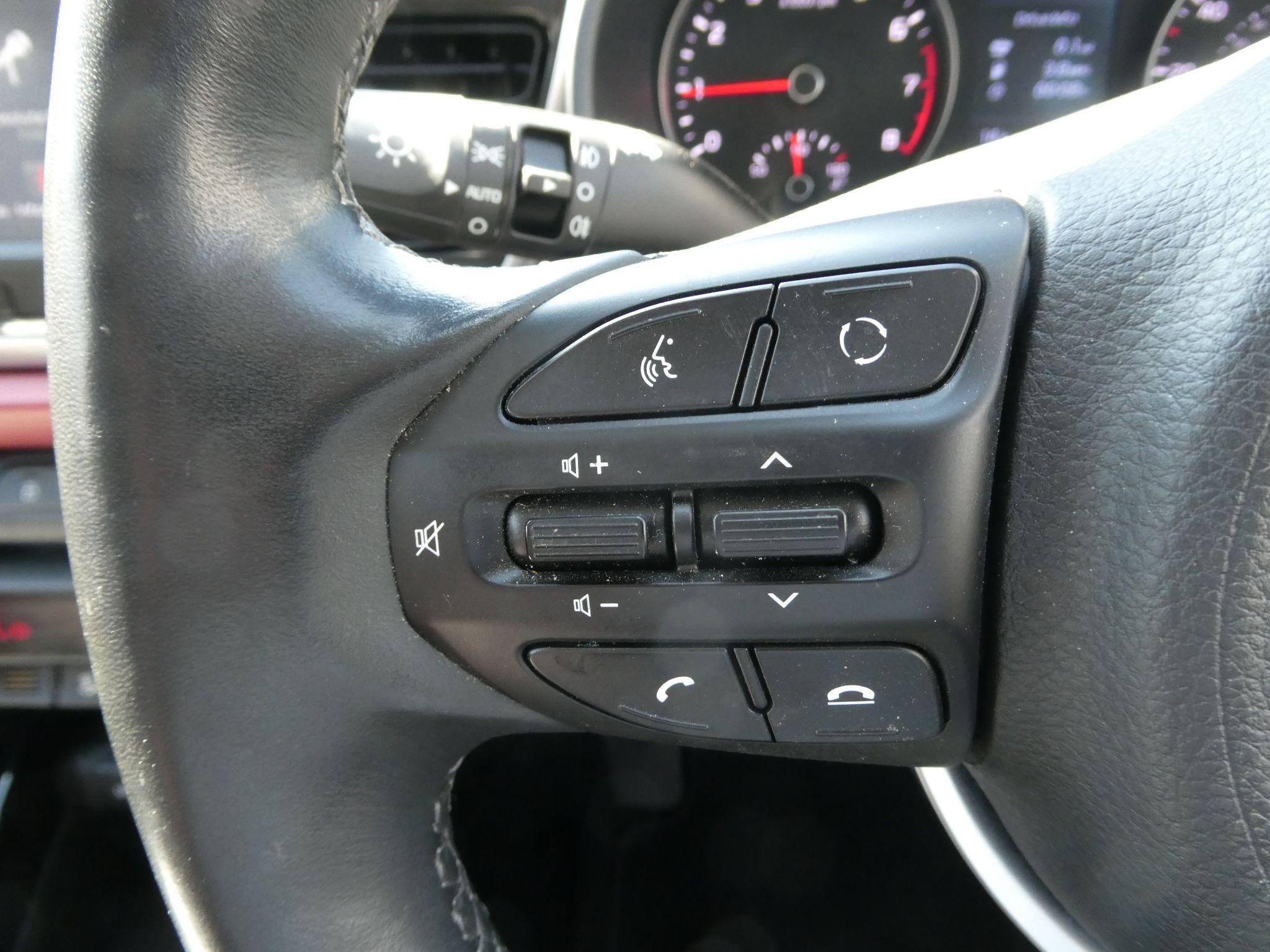 Kia Rio Image 19
