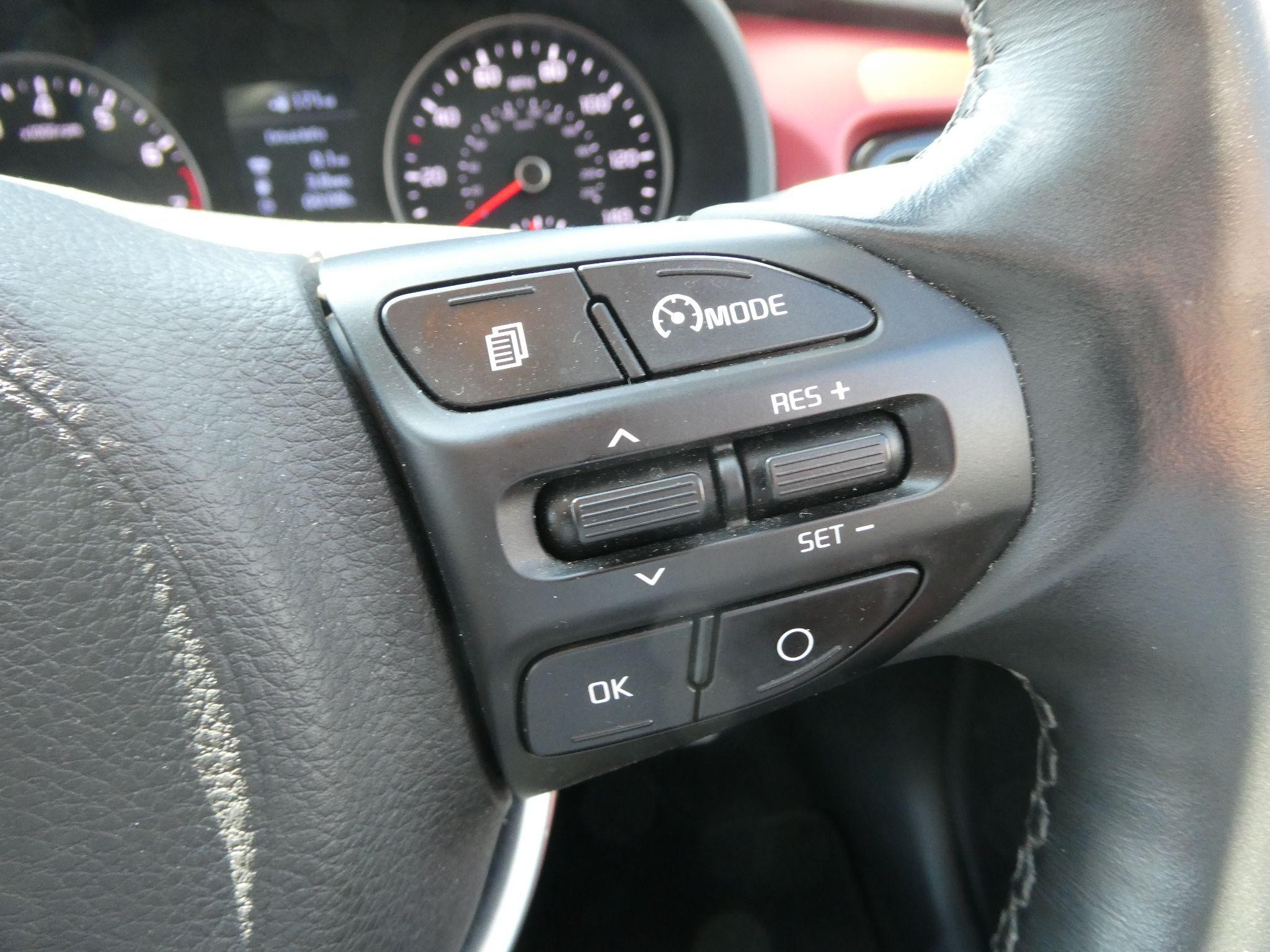 Kia Rio Image 20