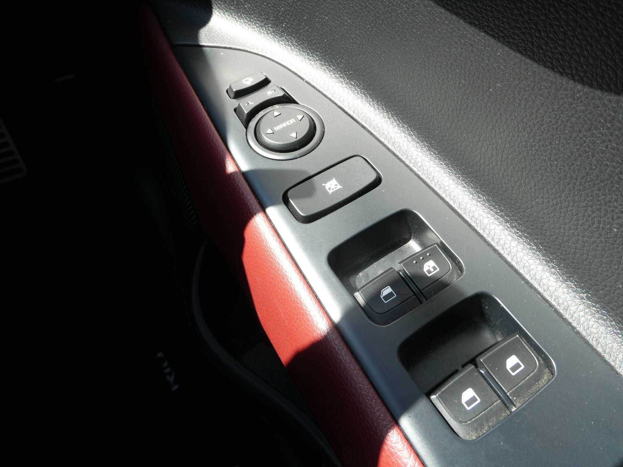 Kia Rio Image 21