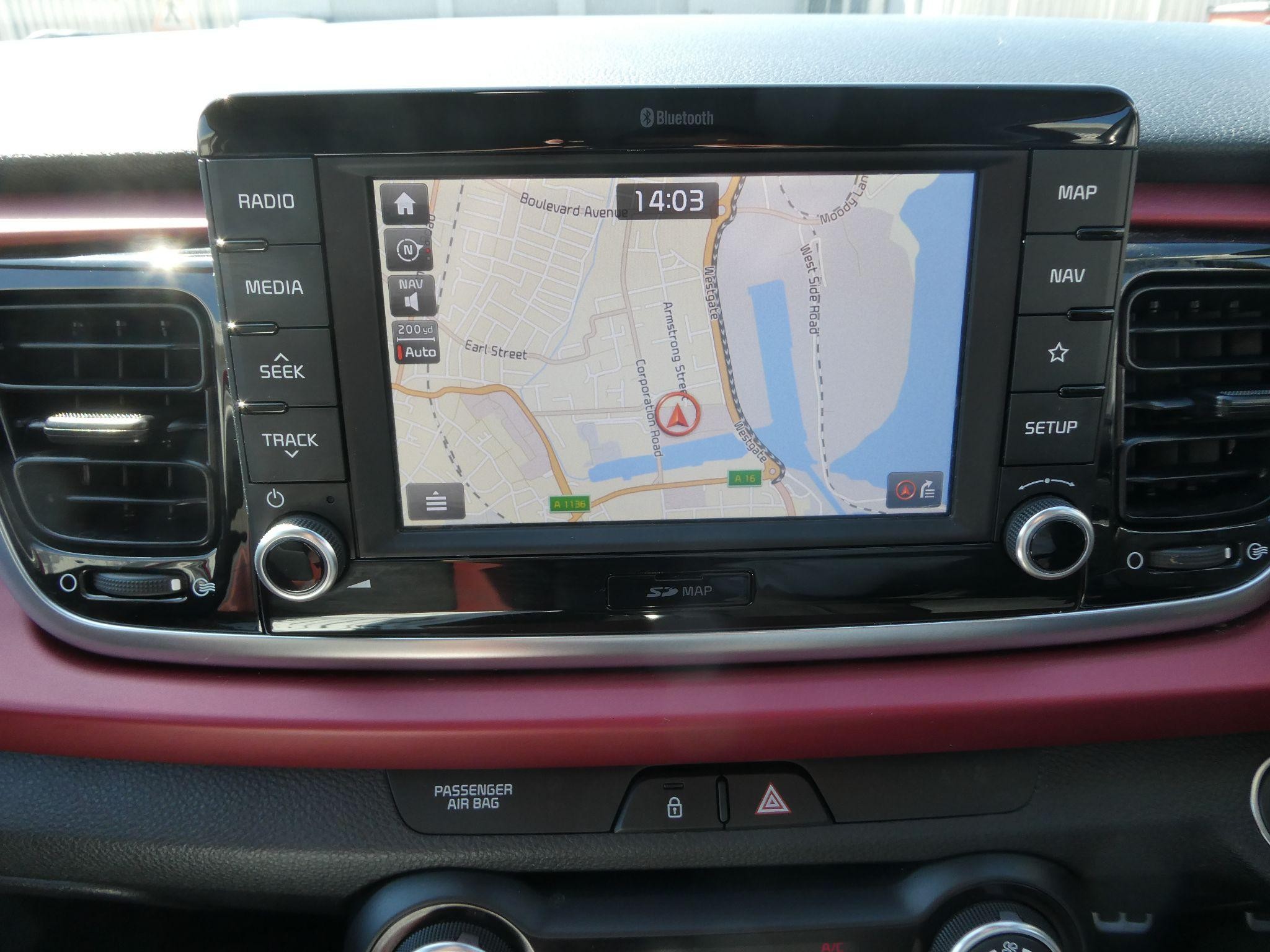 Kia Rio Image 24