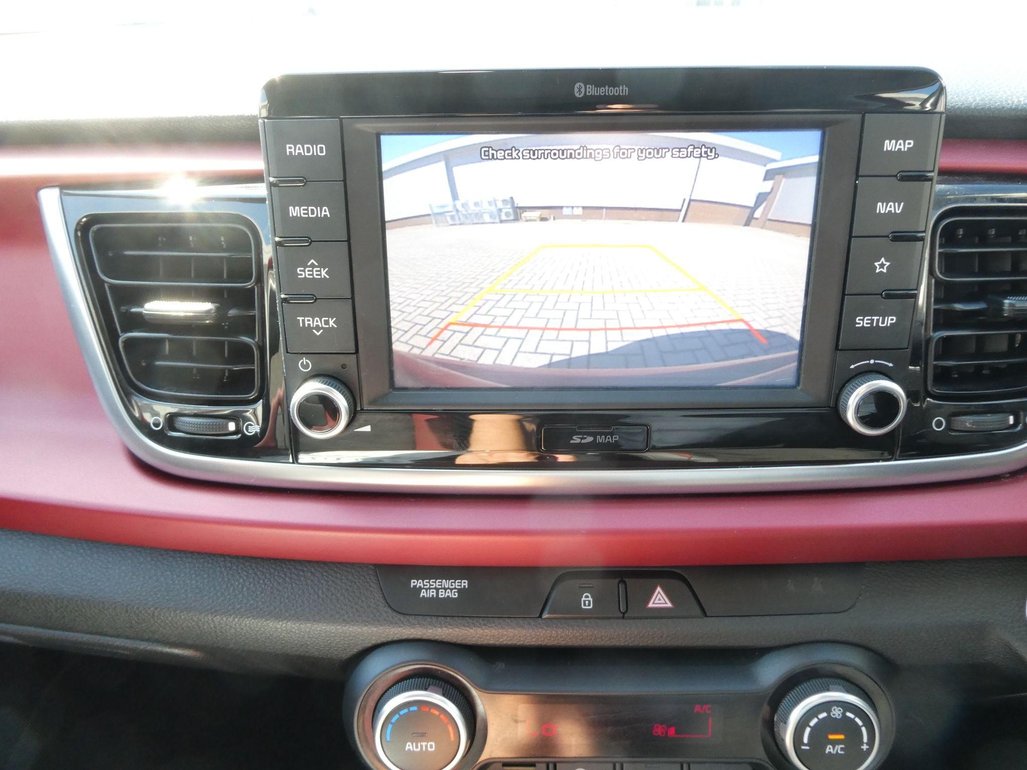Kia Rio Image 25
