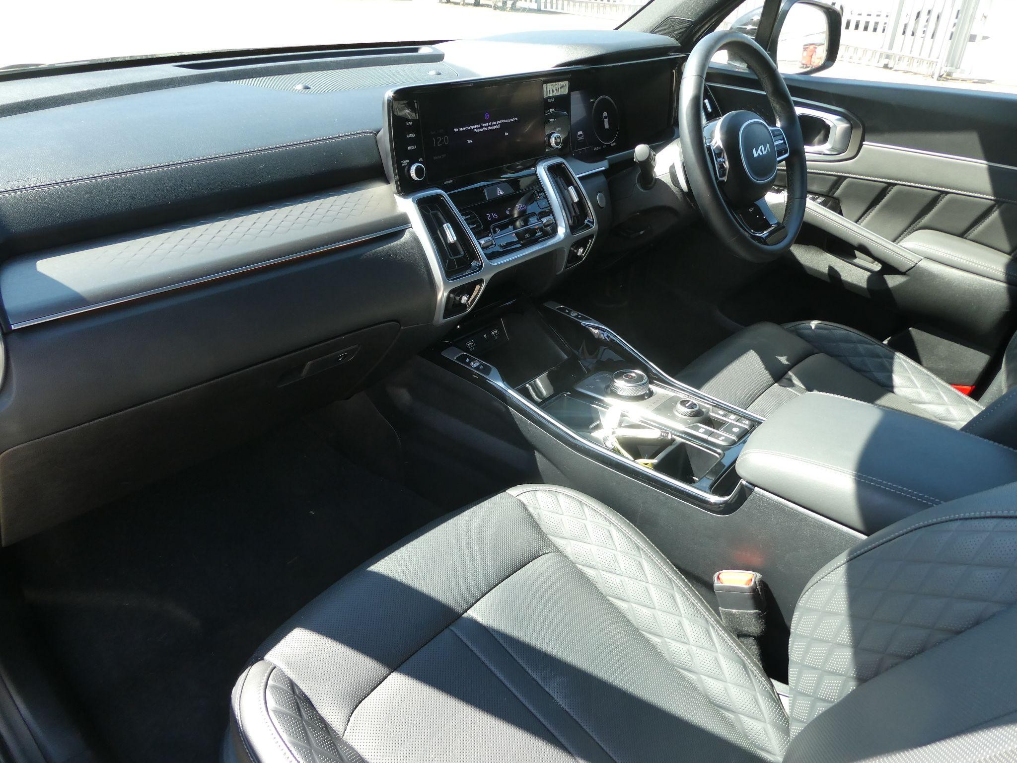 Kia Sorento Image 13