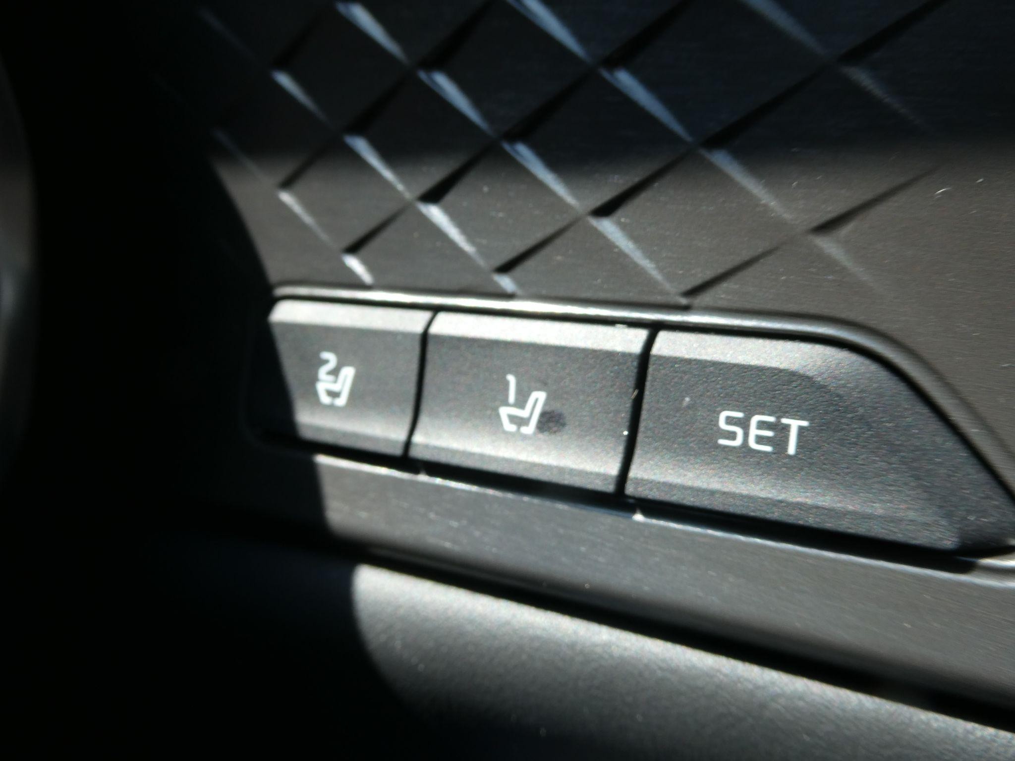 Kia Sorento Image 25