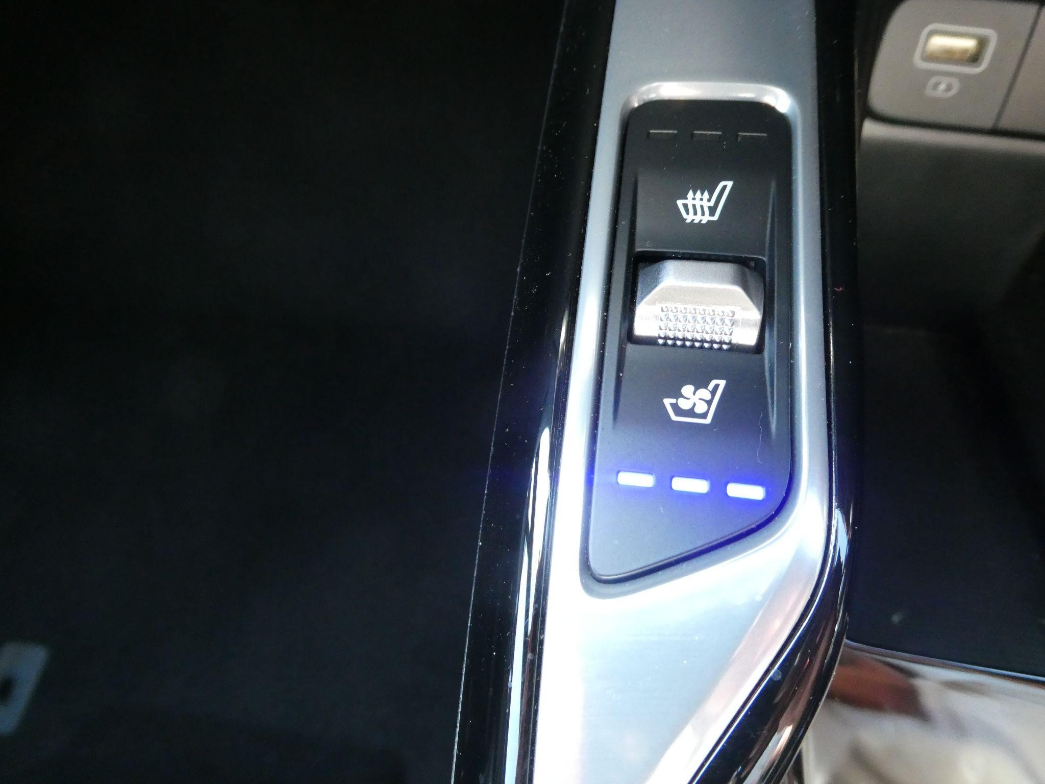Kia Sorento Image 30