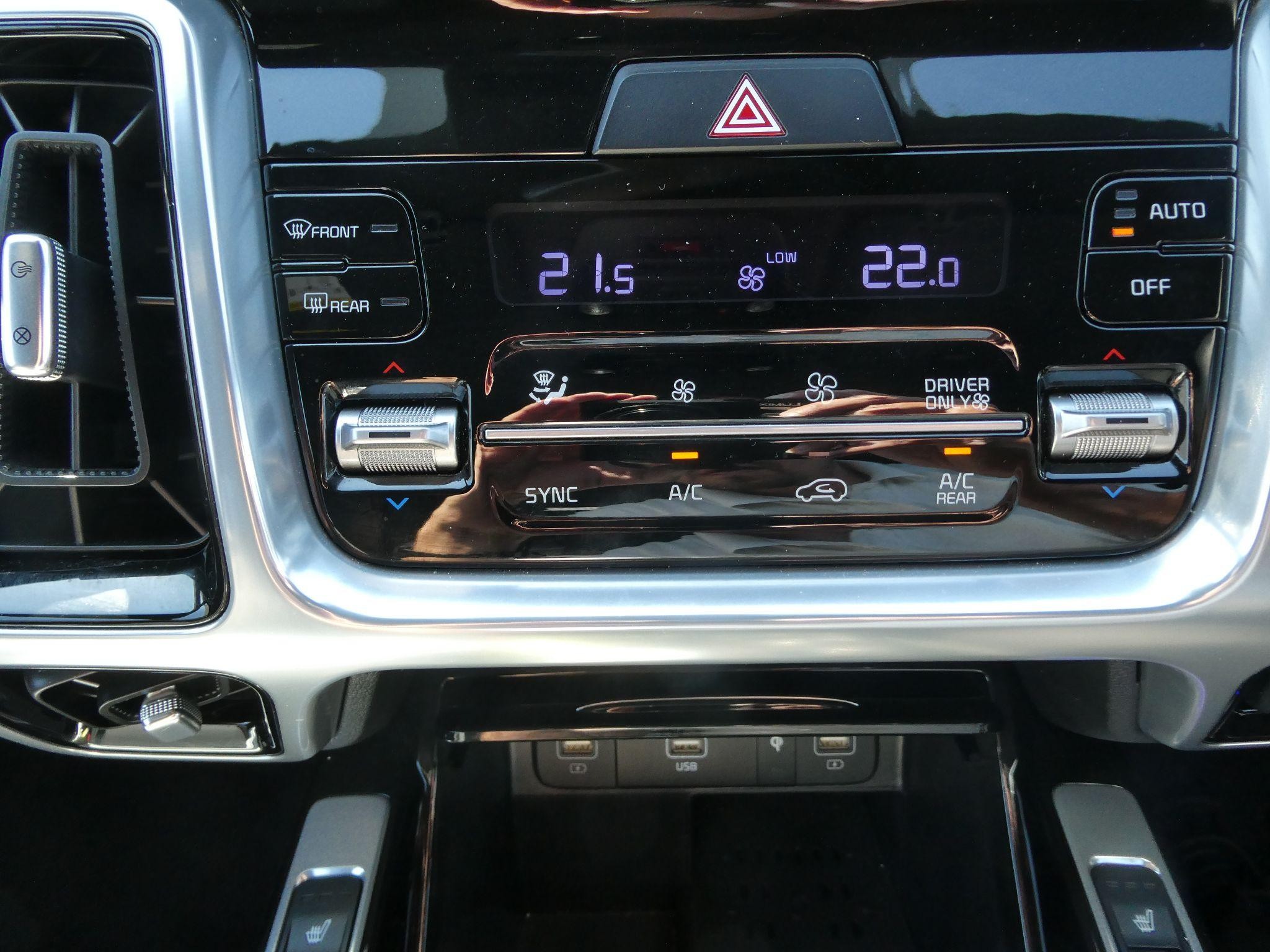 Kia Sorento Image 34