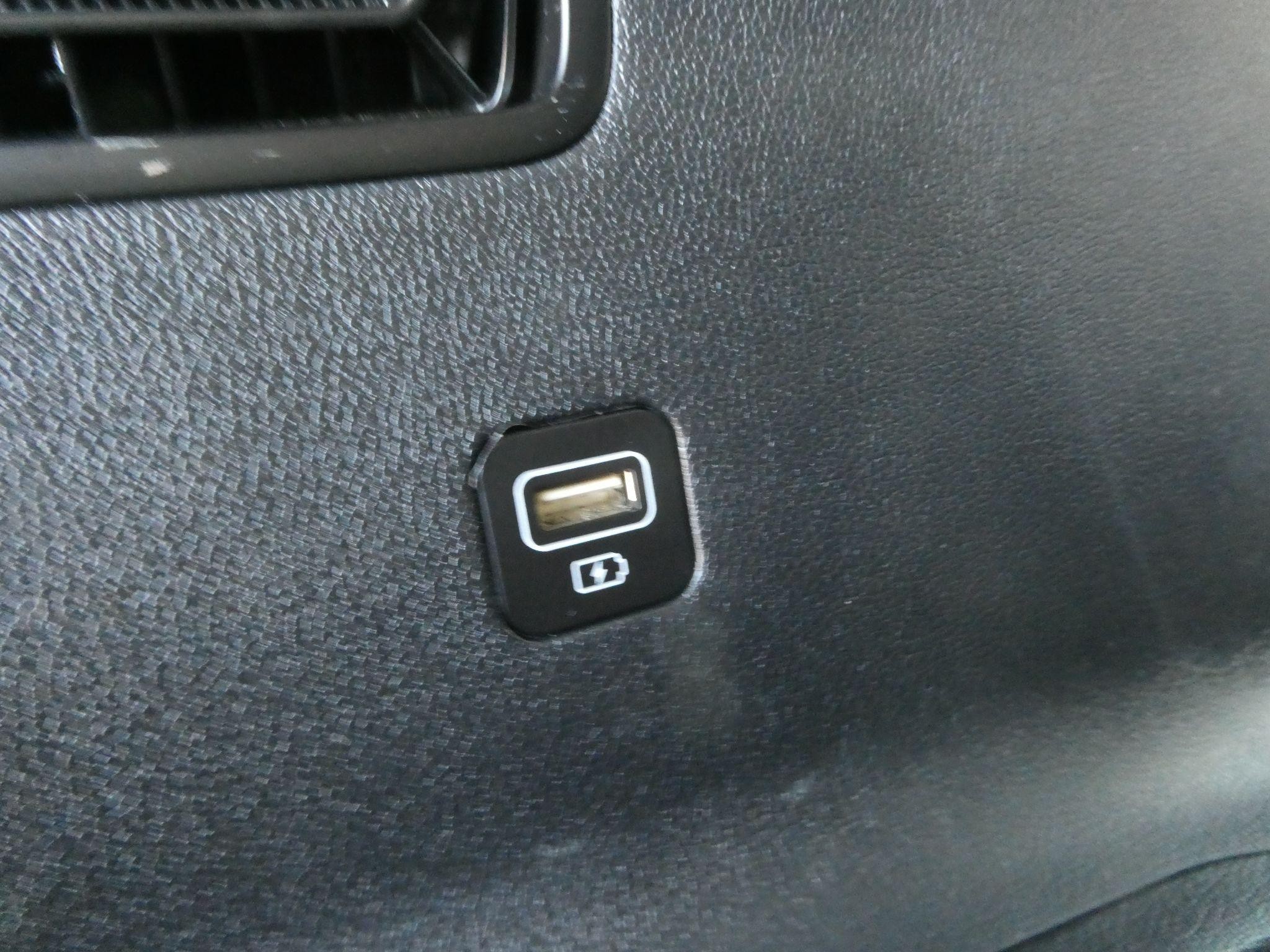 Kia Sorento Image 49