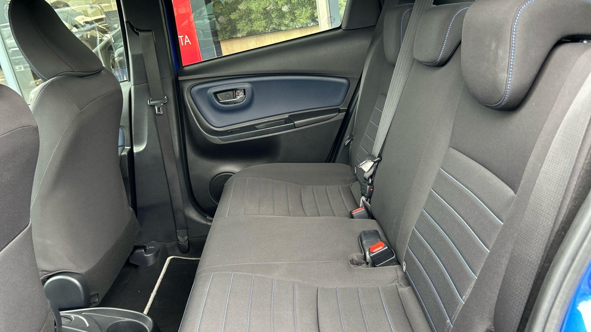 Toyota Yaris Image 19