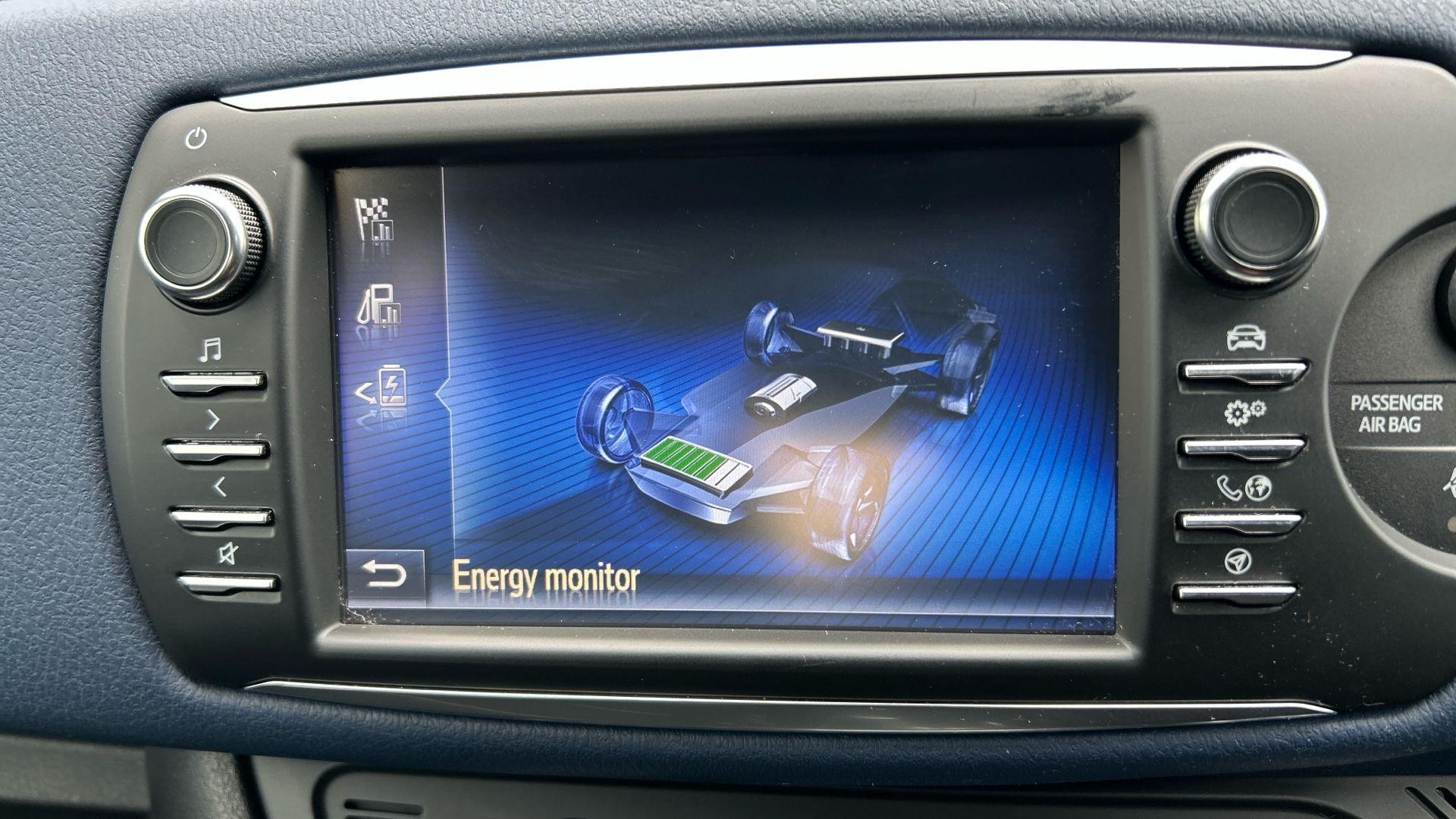 Toyota Yaris Image 22