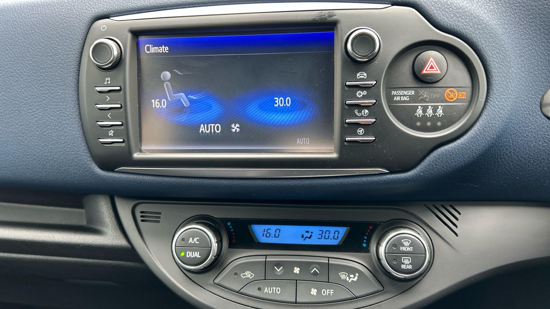 Toyota Yaris Image 31