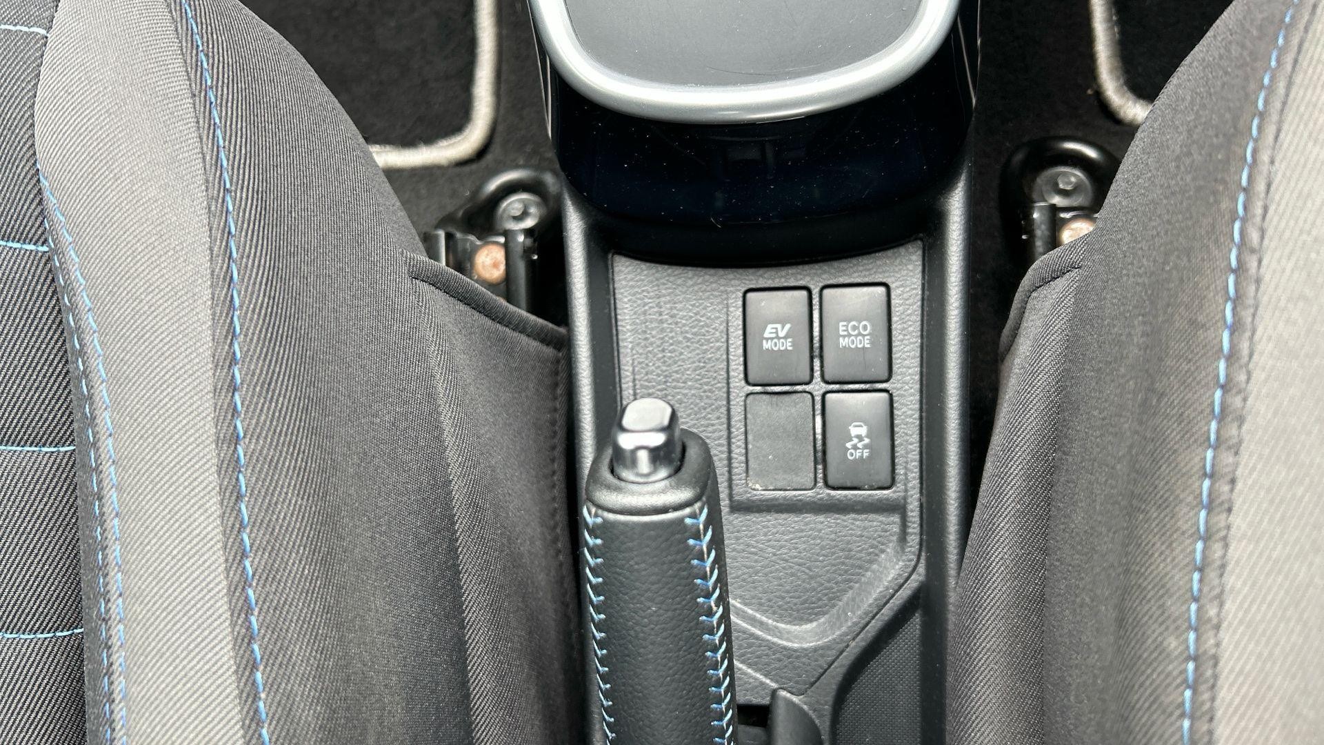 Toyota Yaris Image 37