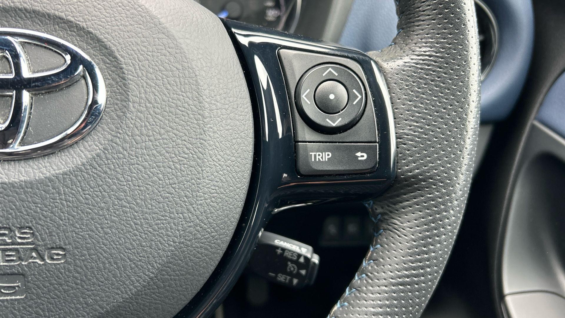 Toyota Yaris Image 40