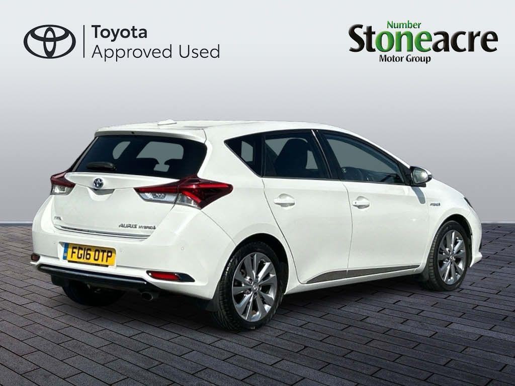 Toyota Auris Image 5