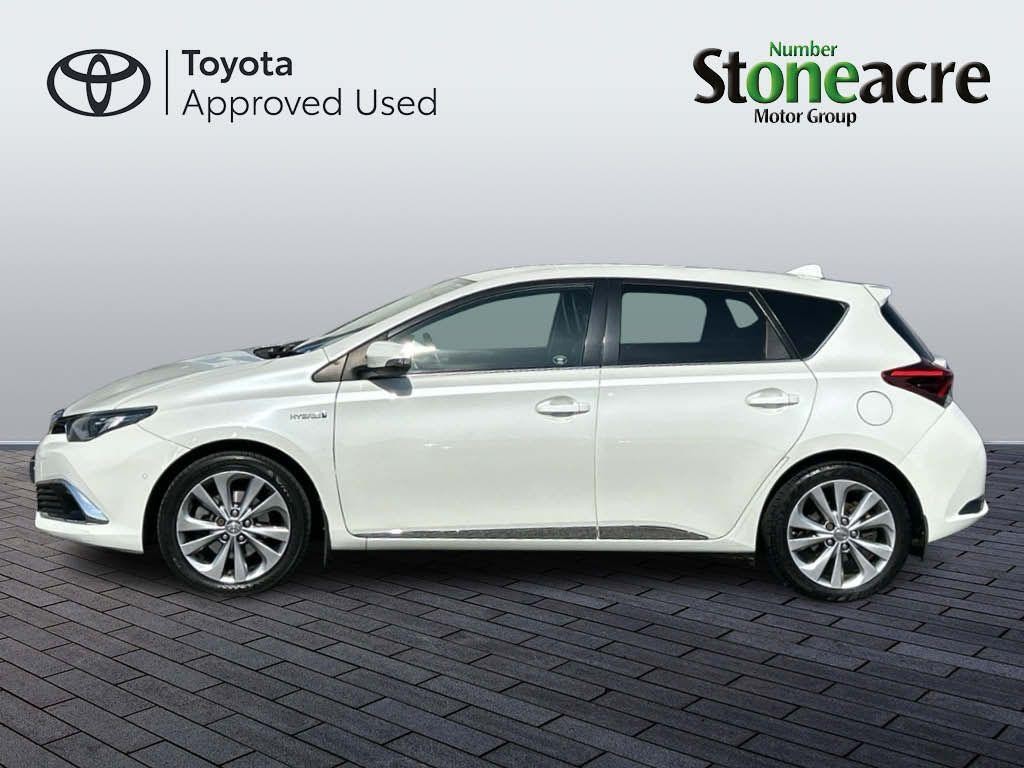 Toyota Auris Image 8