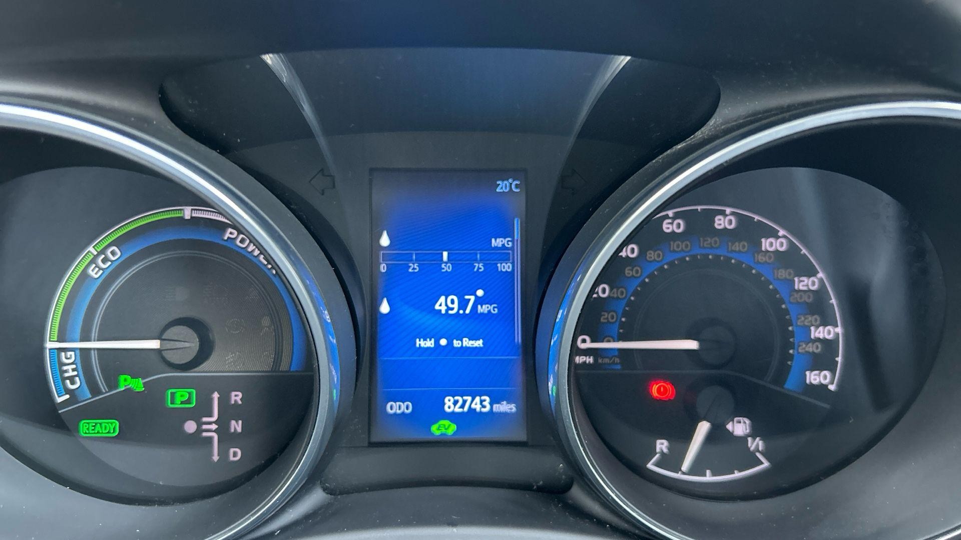 Toyota Auris Image 15