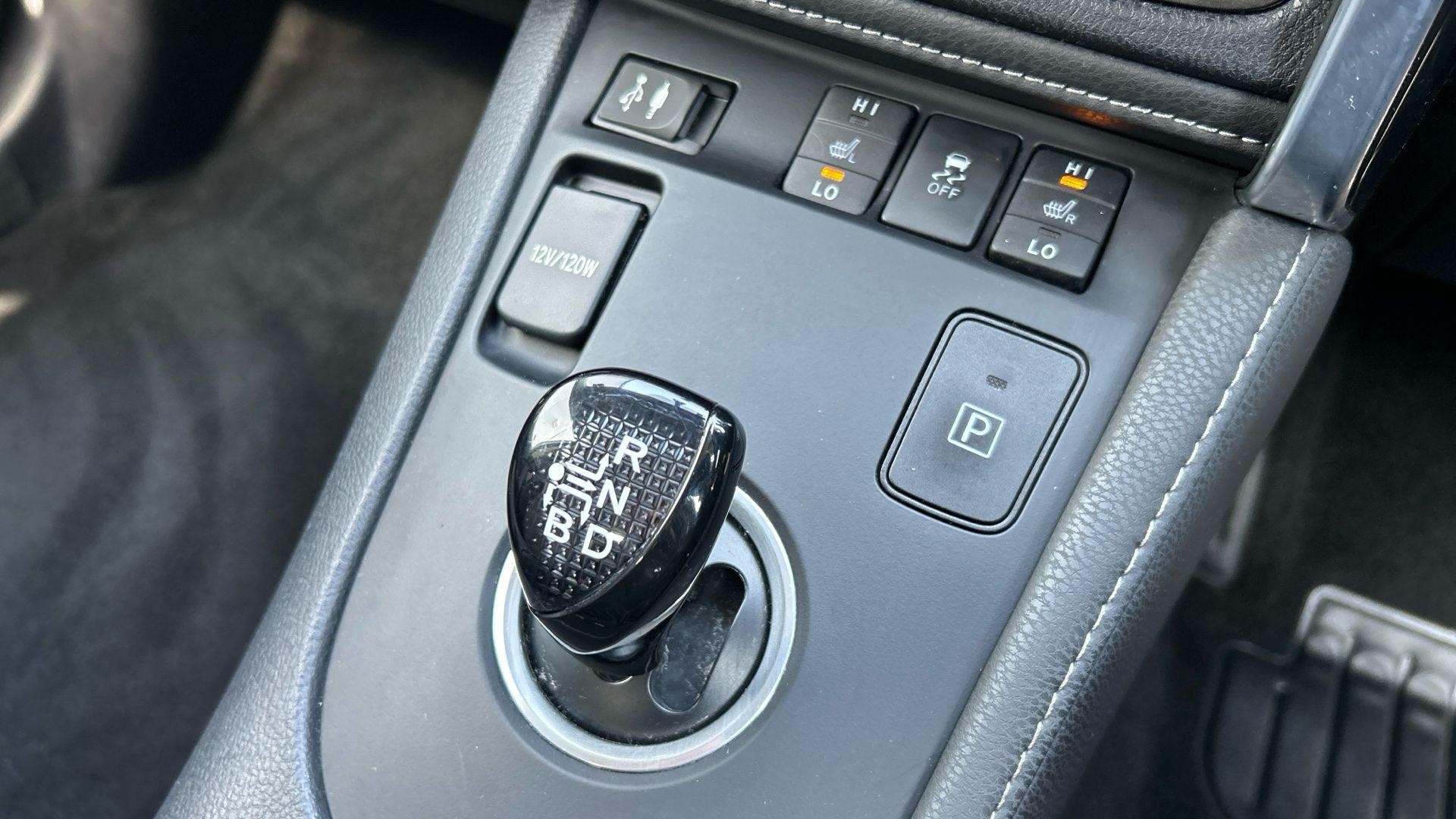 Toyota Auris Image 32